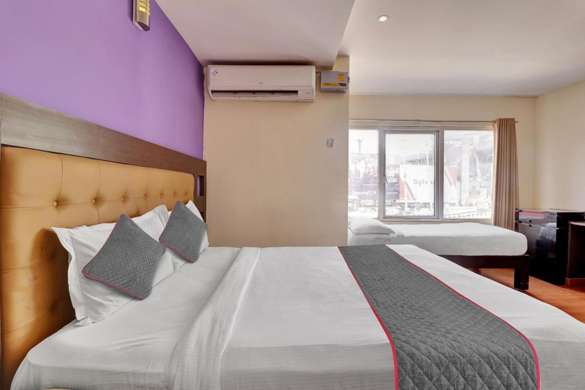 Udayee International Hotel 4*