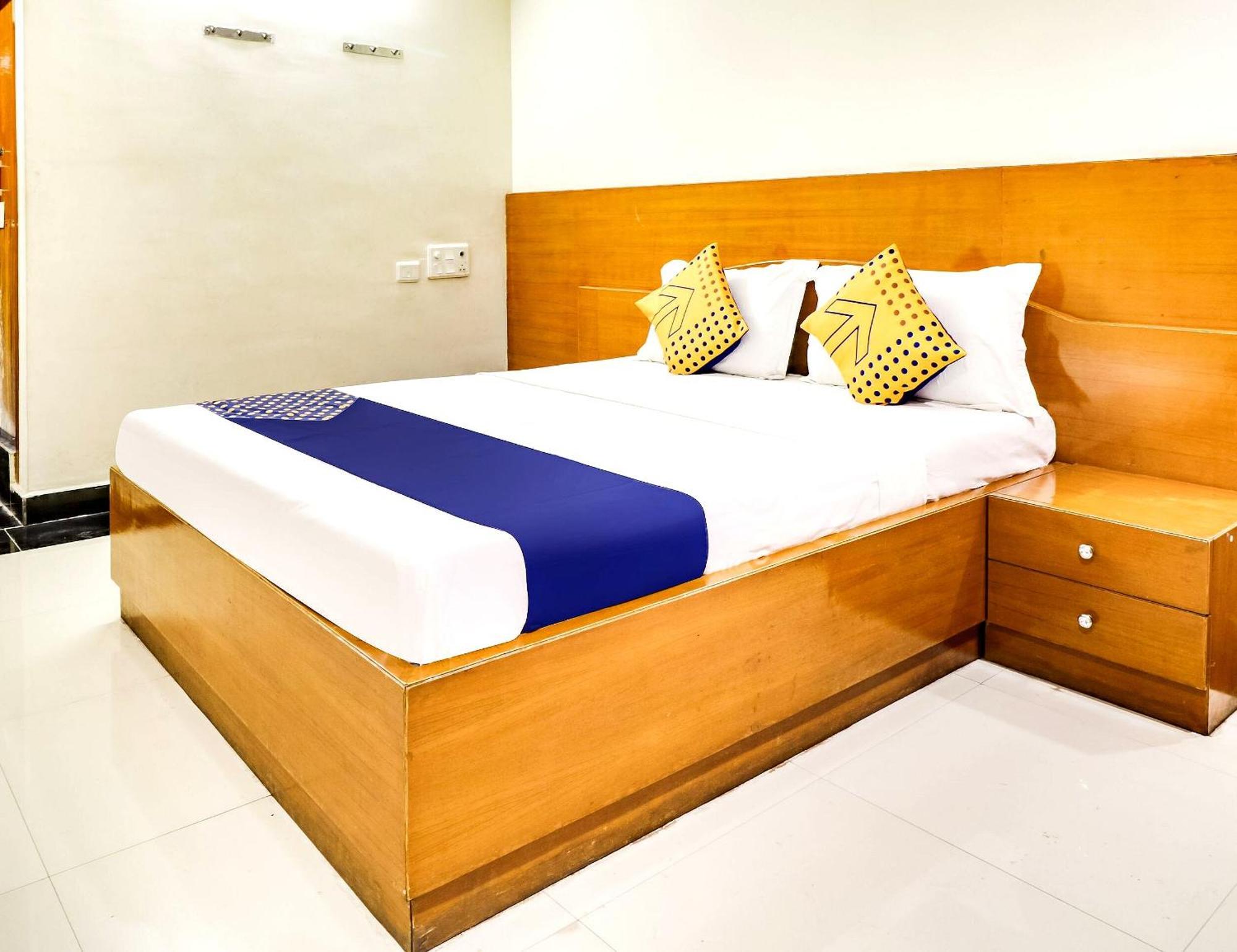 Spot On Srinivasa Residency 2*