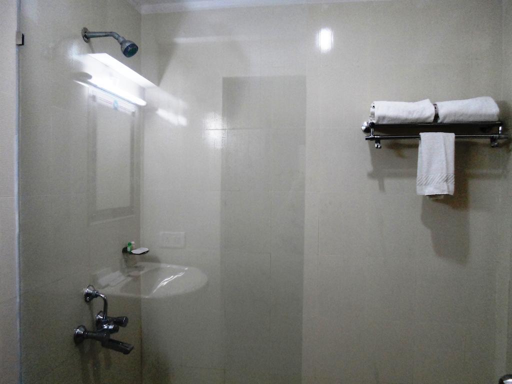 Hotel Kandy Plr Tirupati