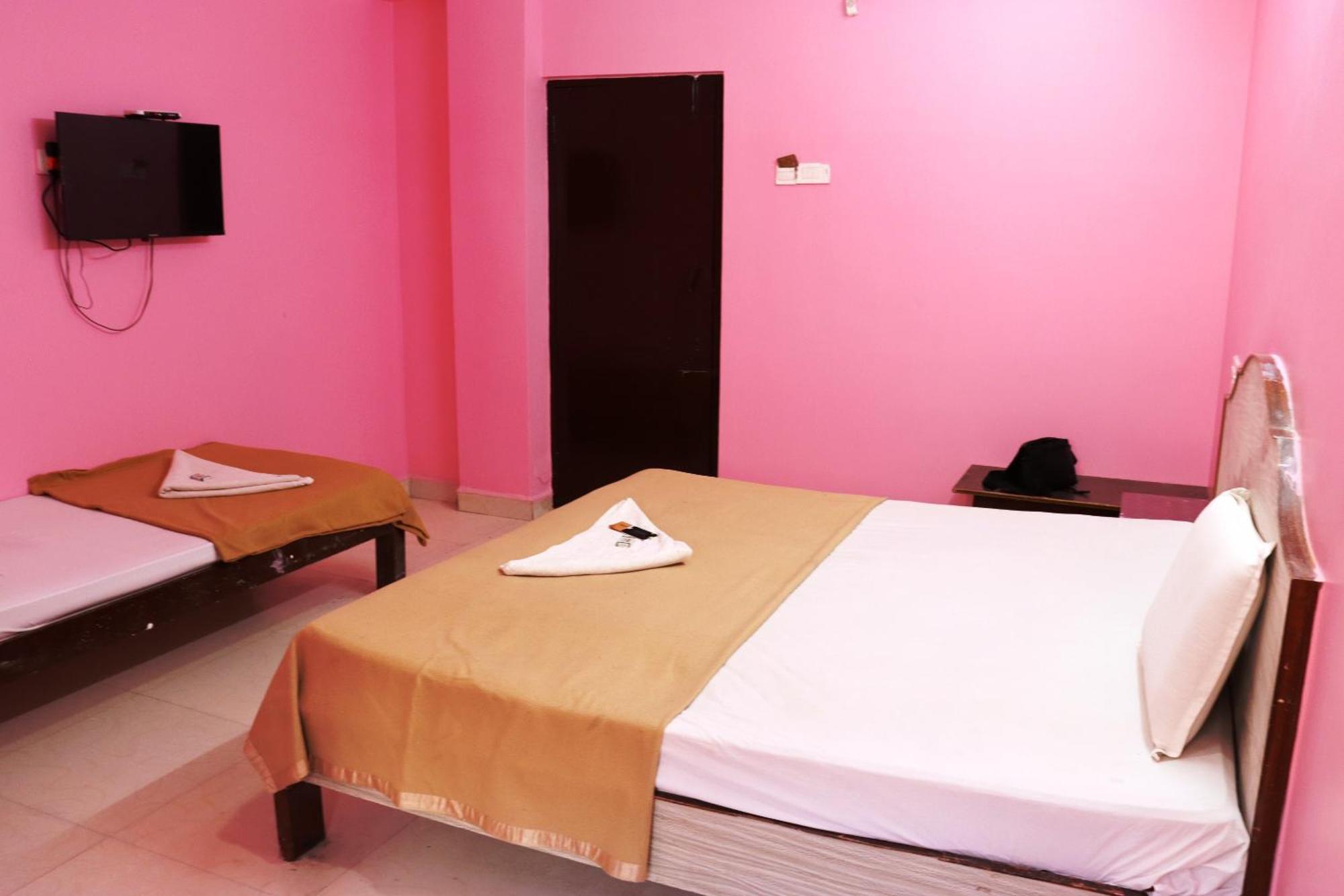 Sujan Residency's Lodge