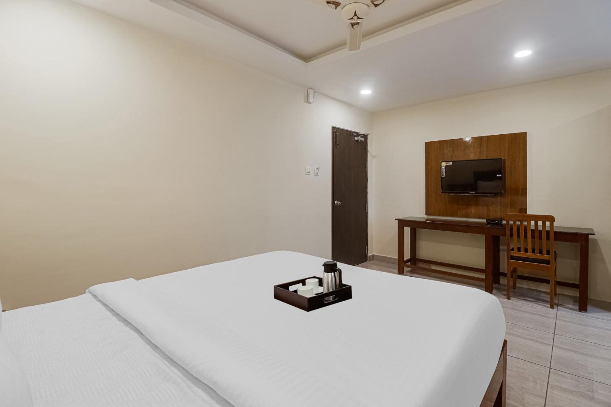 Super Townhouse Dj Grand Tirupati