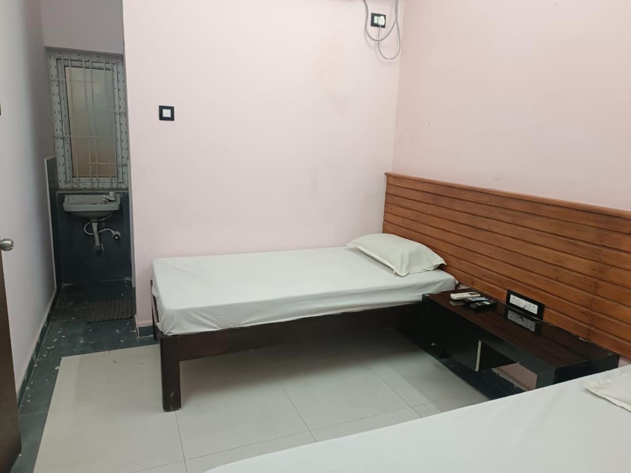 Sgs Residency Tirupati