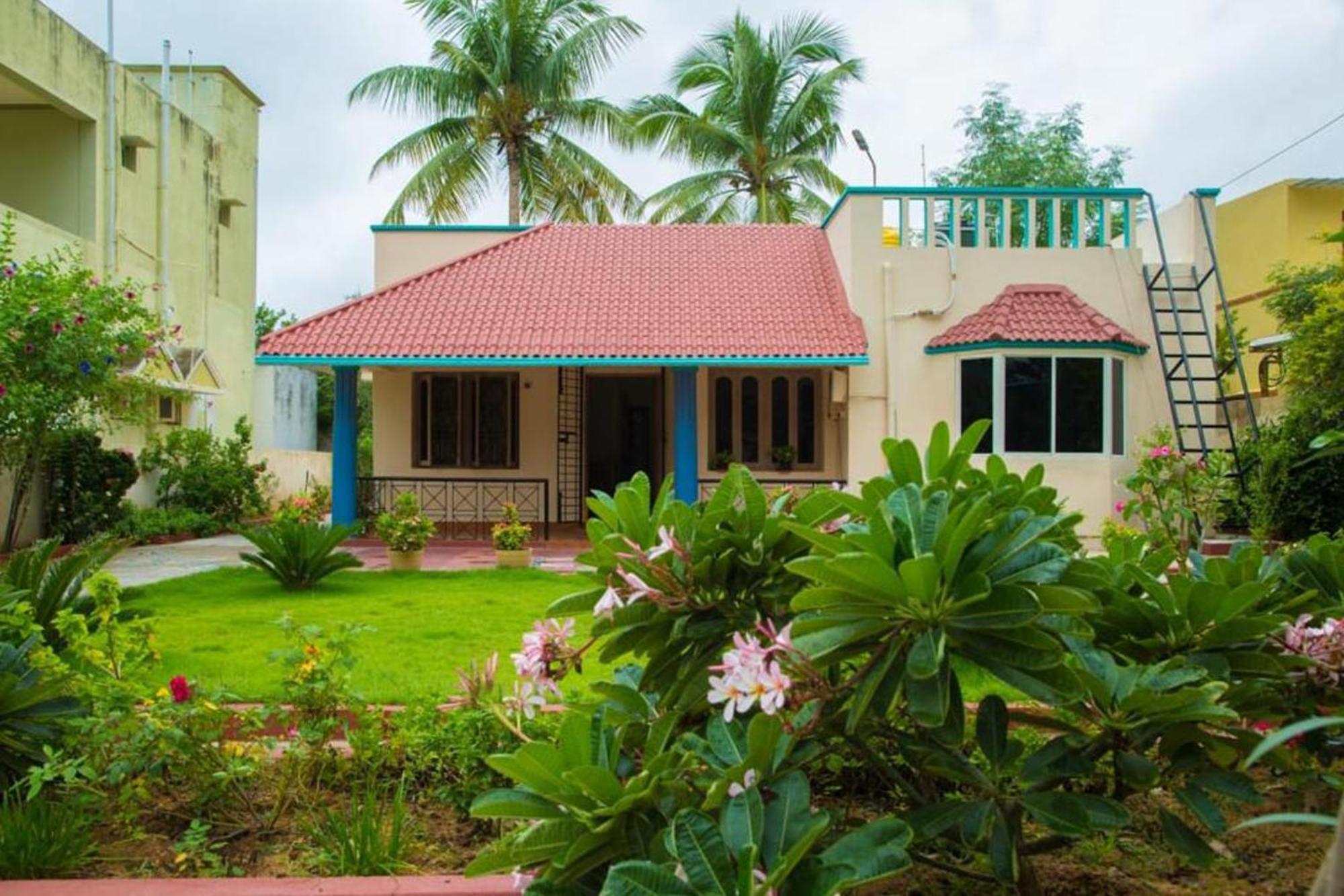 Villa Brundha With Garden *