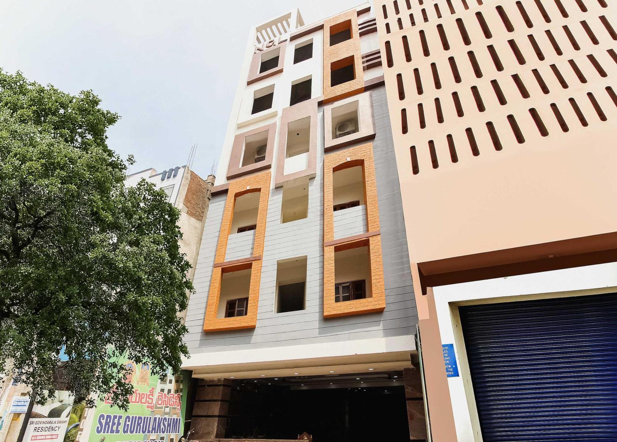 Collection O Sree Guru Lakshmi Residency Tirupati
