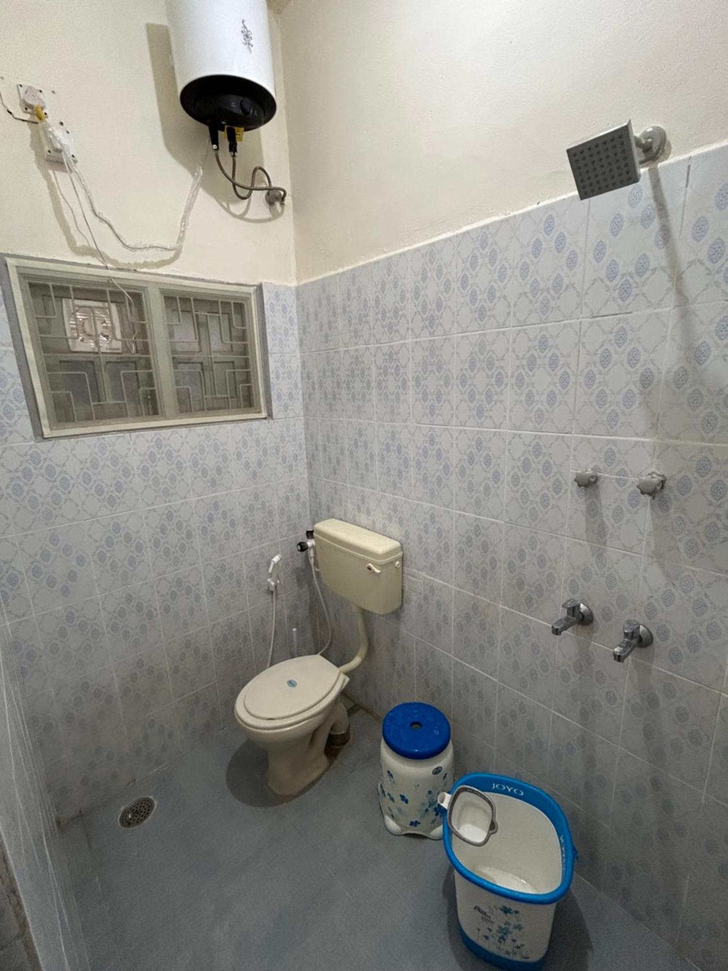 Abs Stay, 2bed Ac Flats,tirupati Tirupati