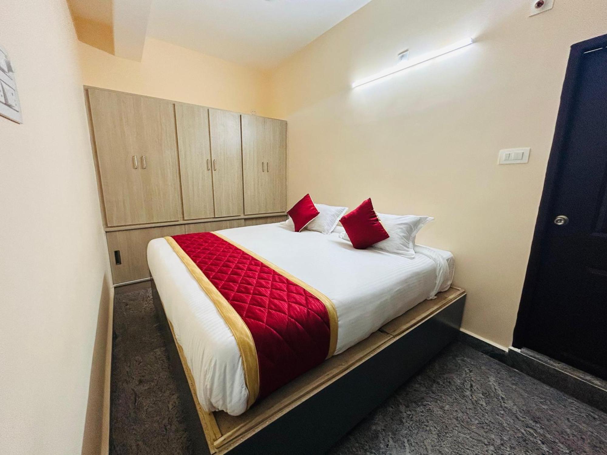 Y Apartment Tirupati
