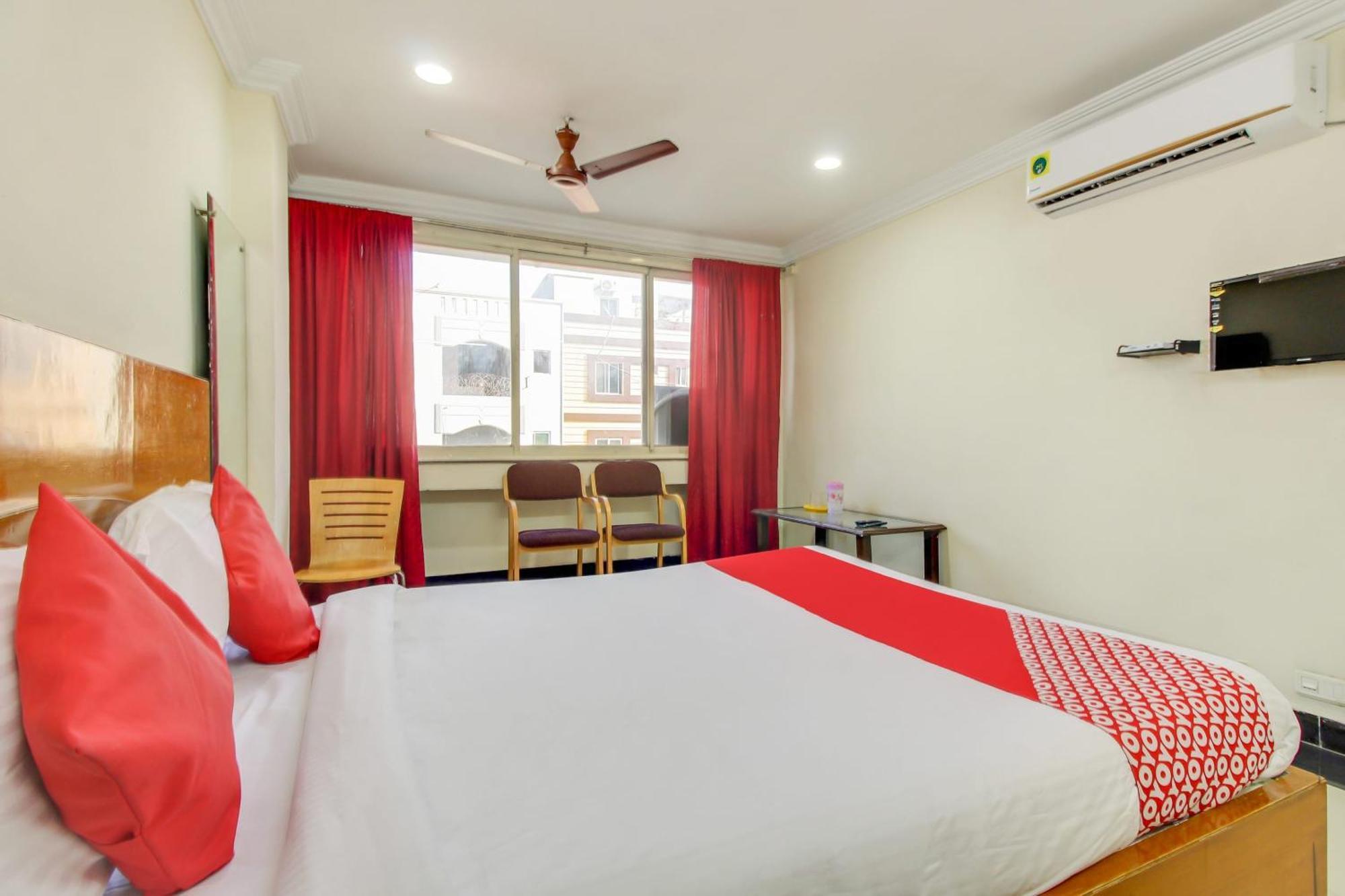 Hotel O Srinivasa Residency Tirupati
