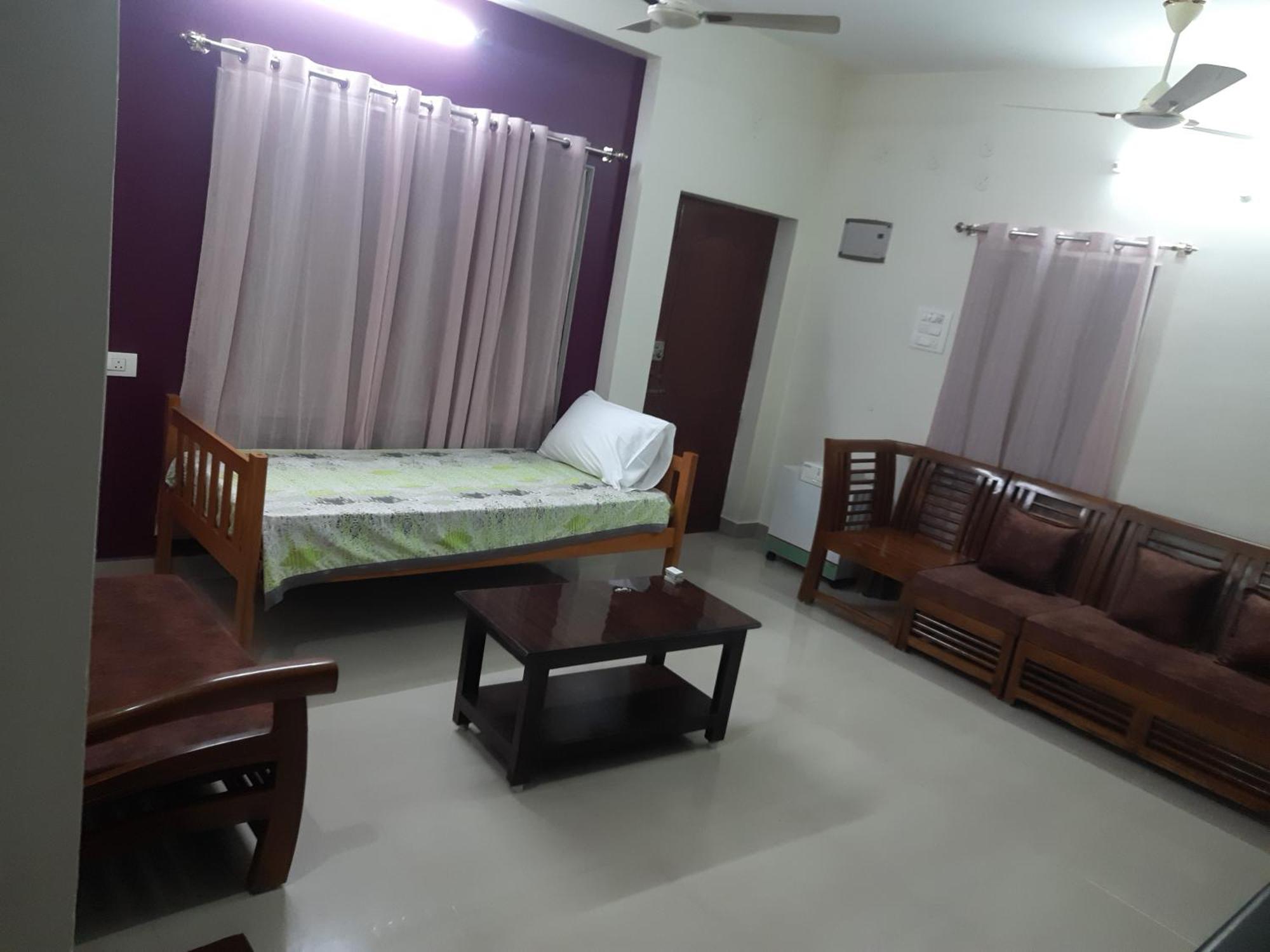 Abs Stay, 2bed Ac Flats,tirupati Homestay *