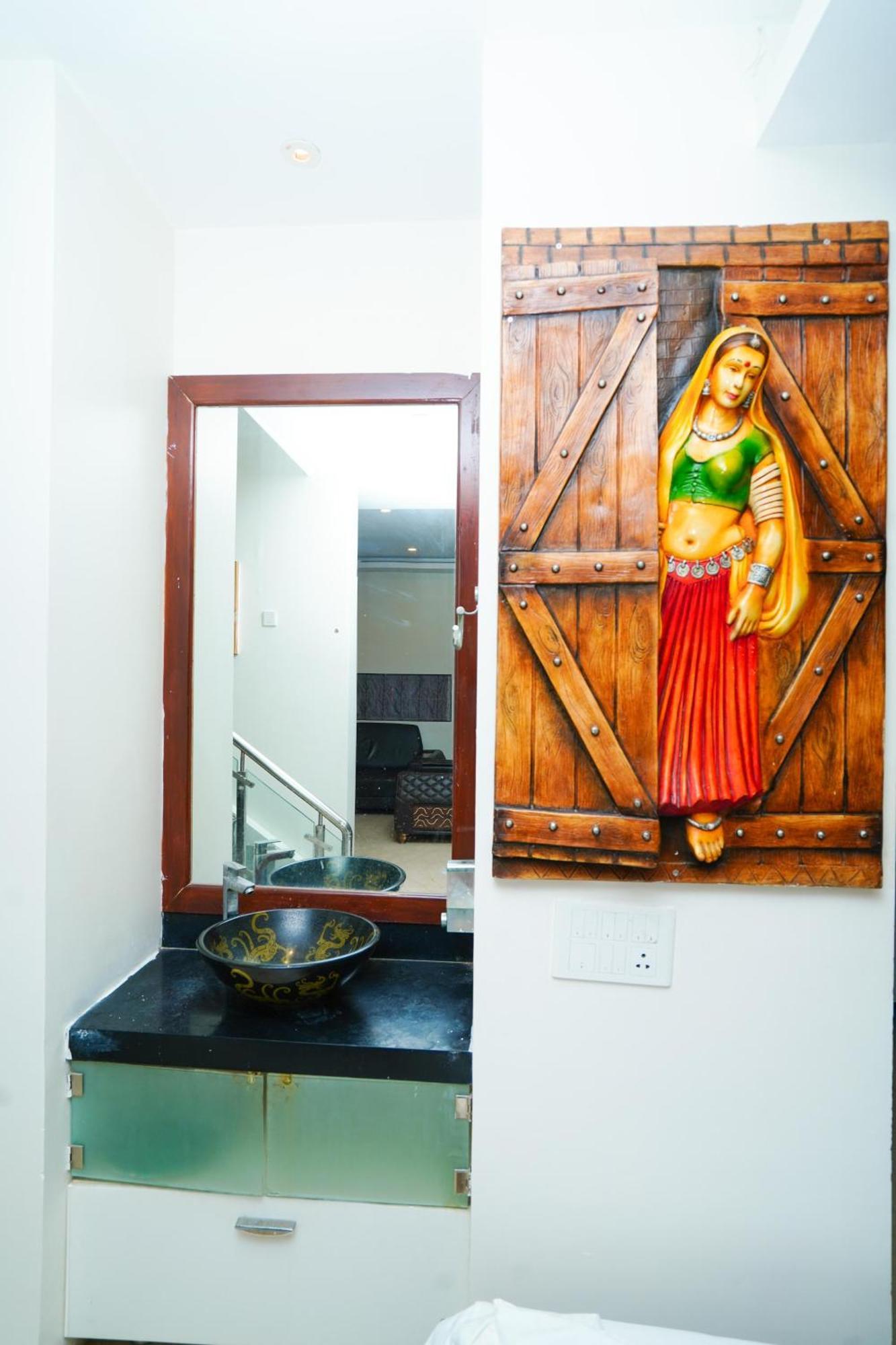 Golden - Duplex With Private Theater - A Golden Group Of Premium -