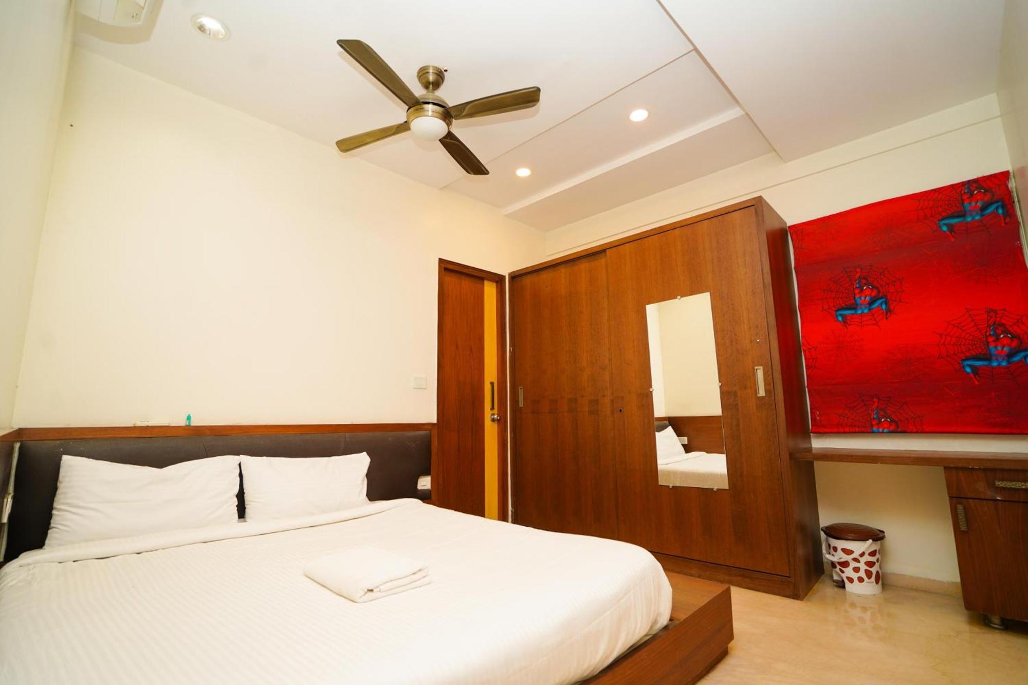 Golden - Duplex With Private Theater - A Golden Group Of Premium - Guest house *