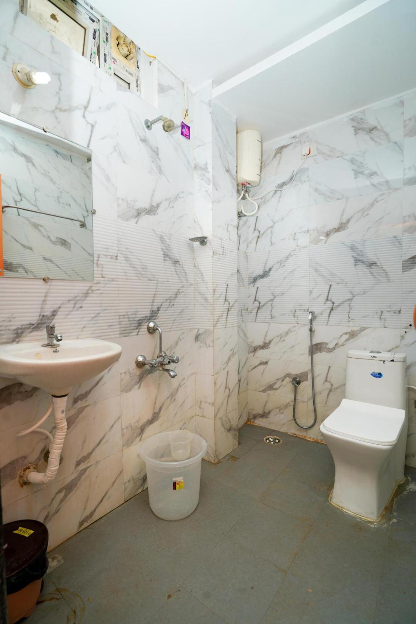 Golden - Duplex With Private Theater - A Golden Group Of Premium - * Tirupati