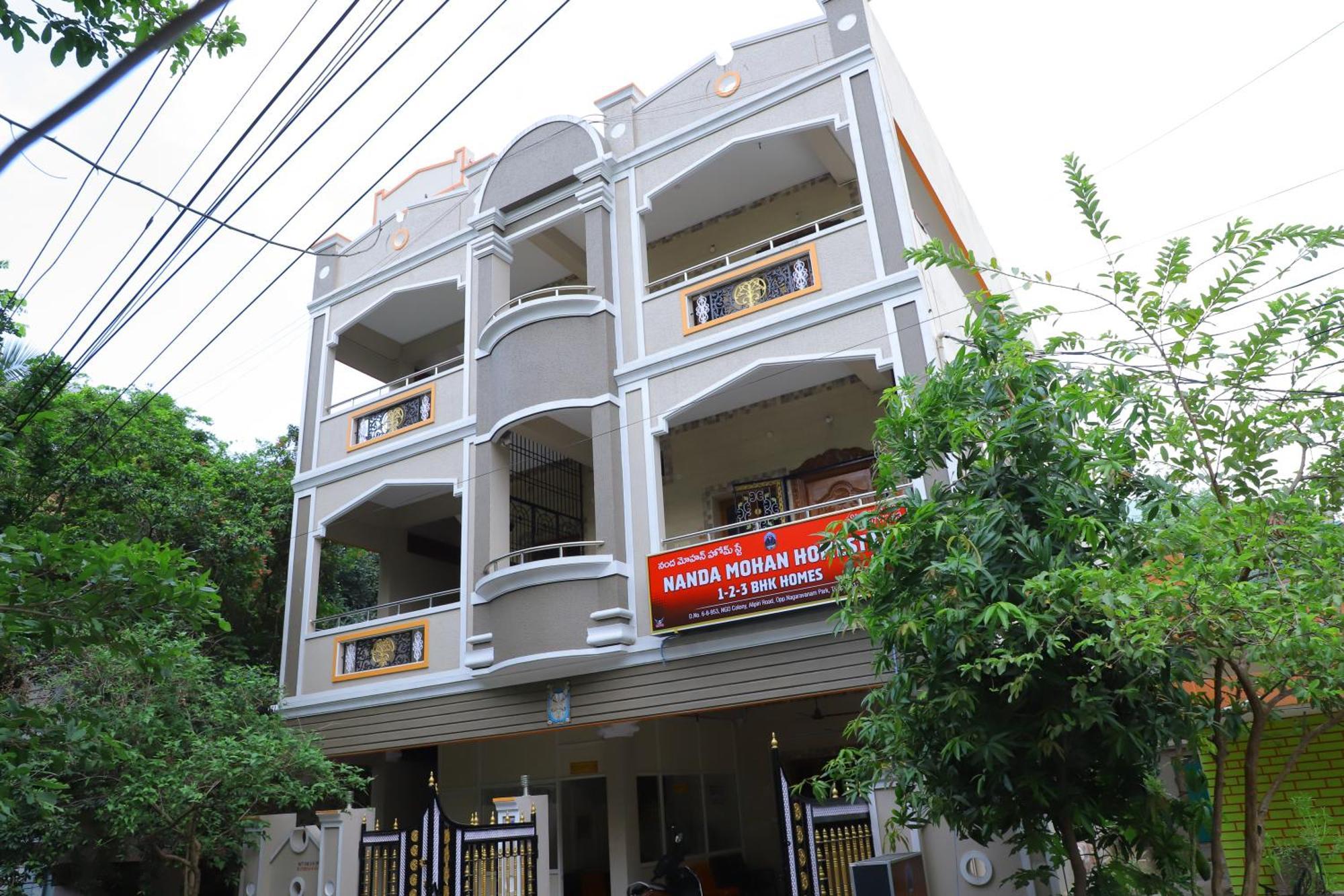 Nanda Mohan Homestay- Luxuries Ac Close To Alipiri Foothills-kapila Teertham And Iskcon Temple Tirupati