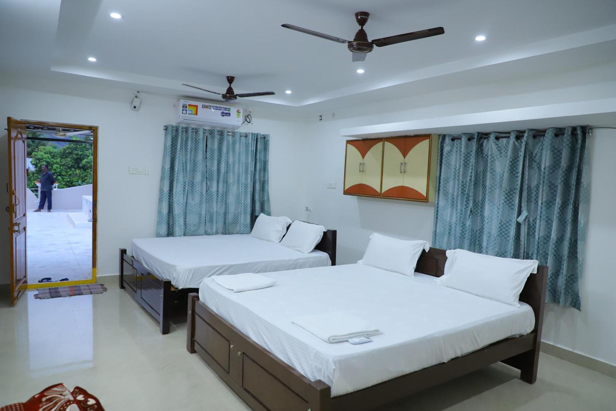 Nanda Mohan Homestay- Luxuries Ac Close To Alipiri Foothills-kapila Teertham And Iskcon Temple Homestay Tirupati