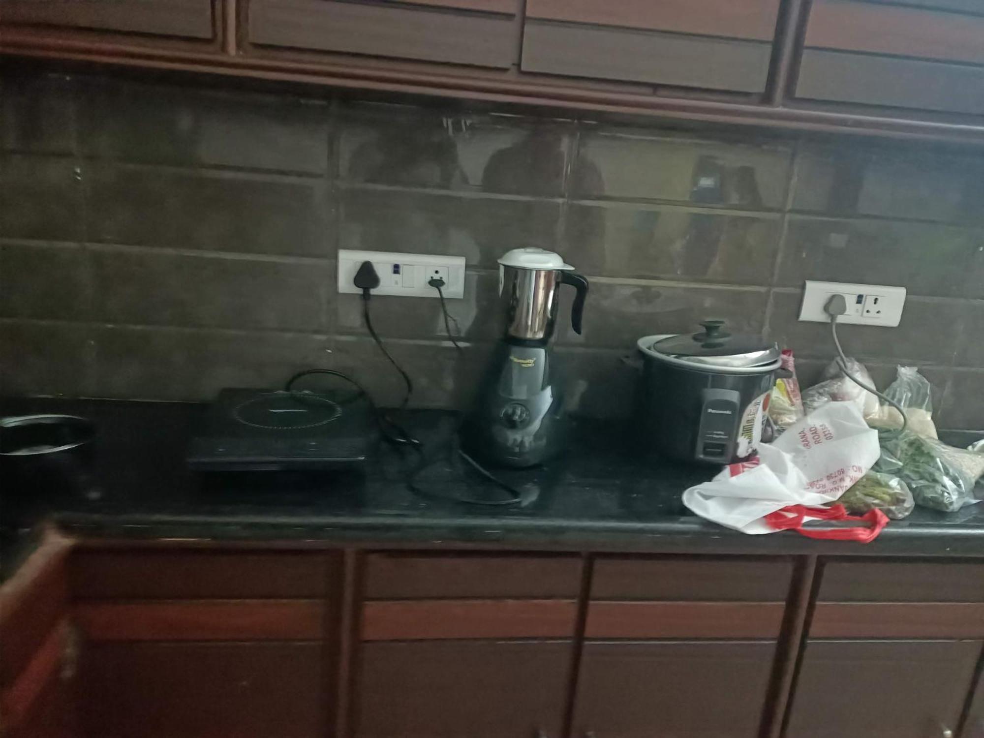 Four Seasons Homestay