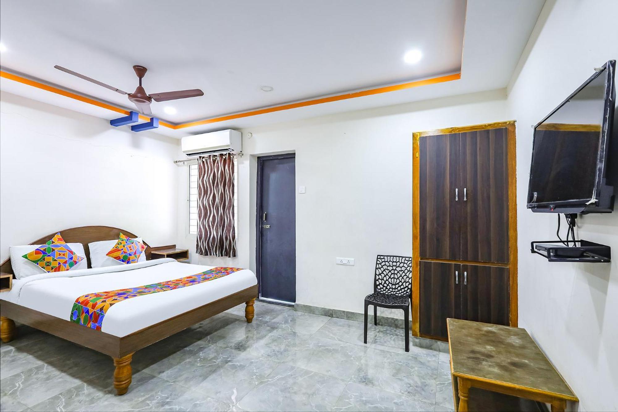 Fabexpress Sri Lakshmi Residency - Nr Railway Station 3* Tirupati