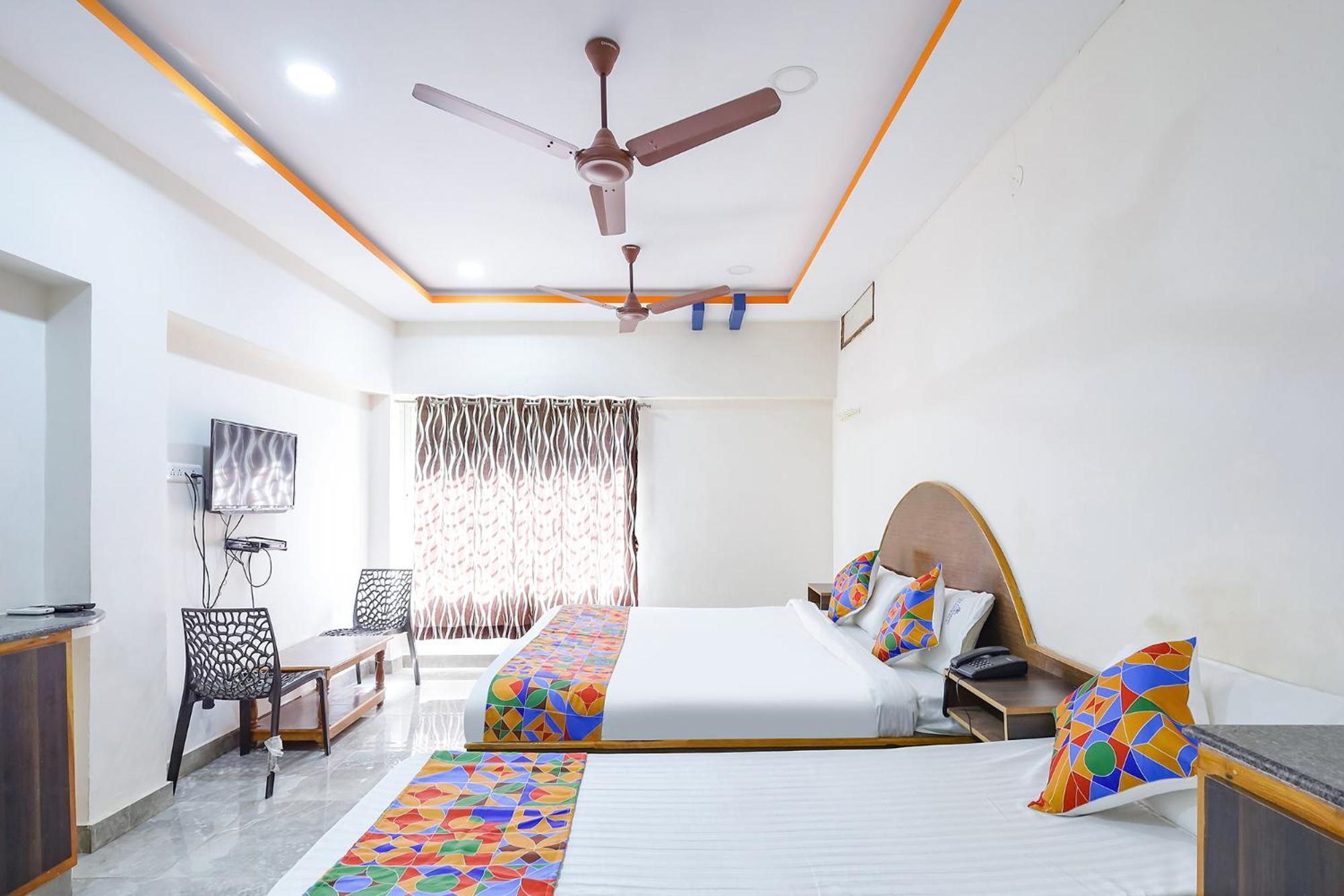 Fabexpress Sri Lakshmi Residency - Nr Railway Station