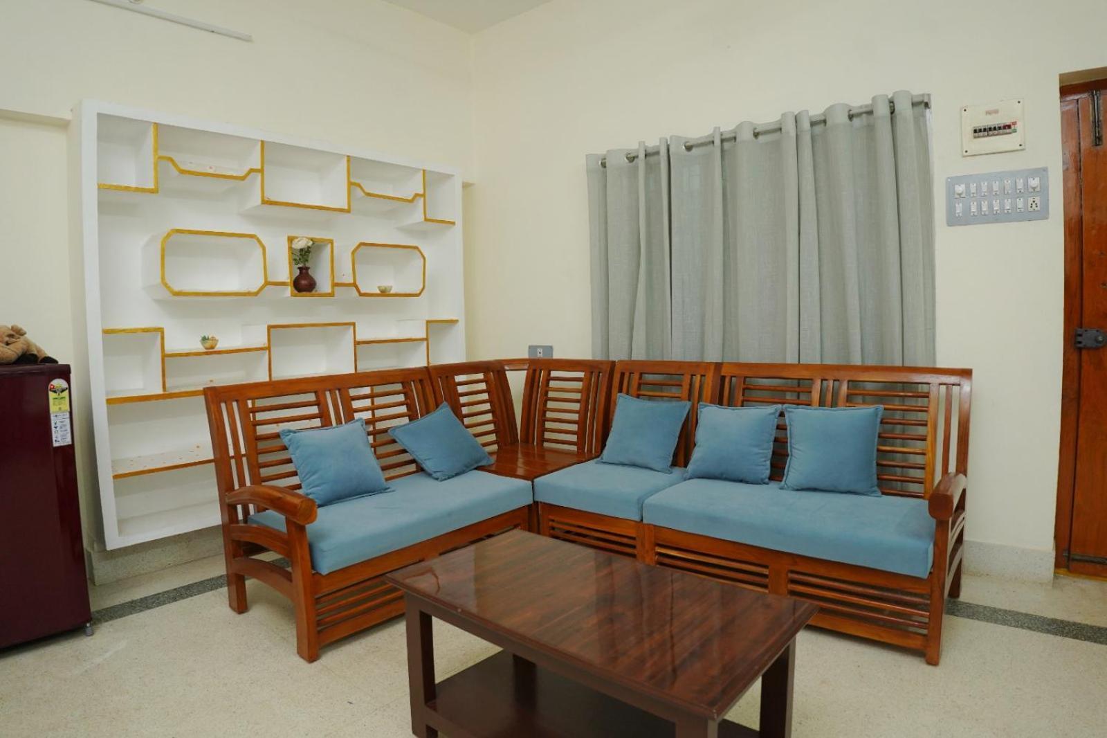 Abs Stay, 2bed Ac Flats,tirupati Tirupati