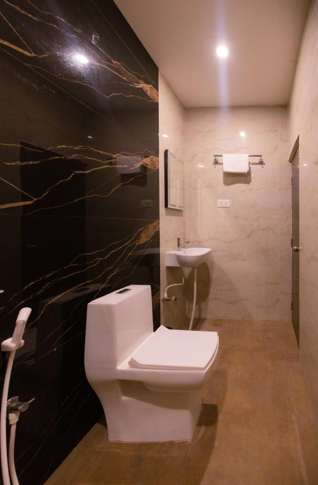 Hotel Beestay Elite Park 3*