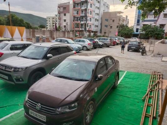 Hotel Dlr Grand Tirupati