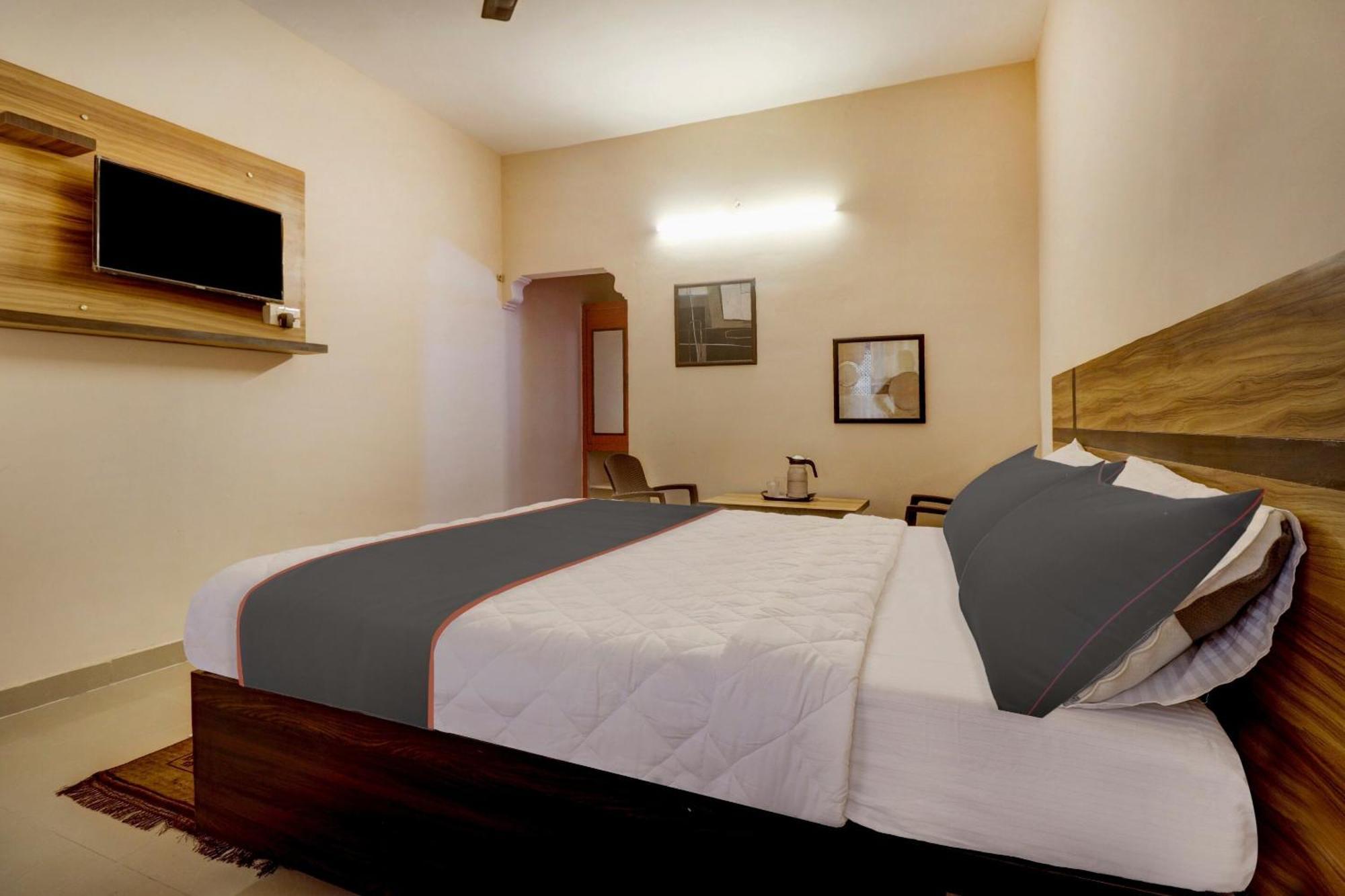 Hotel V M