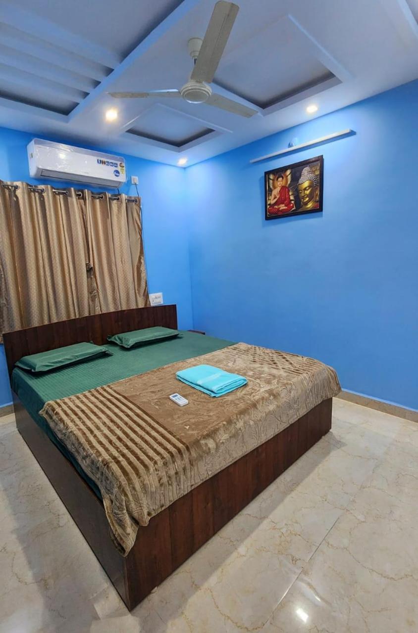 Apartment Ruhithahomestay- Ac Rooms-free Wifi- Android Tv - Near To Alipiri- Door Service Tirupati