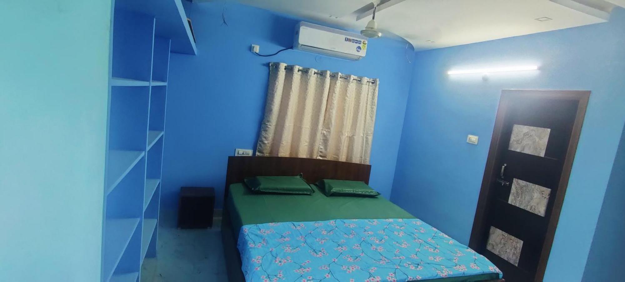 Apartment Ruhithahomestay- Ac Rooms-free Wifi- Android Tv - Near To Alipiri- Door Service