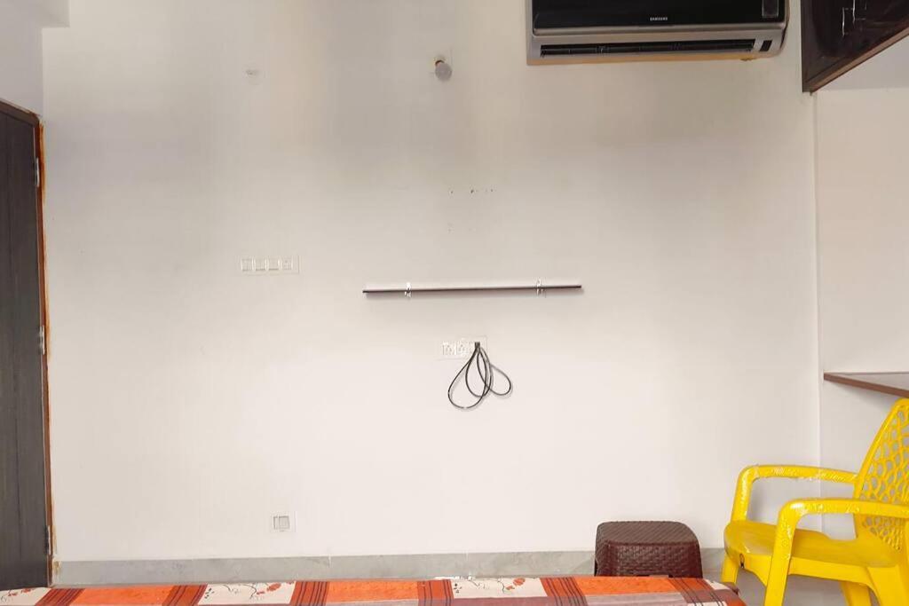 Tiruchanoor Apartment