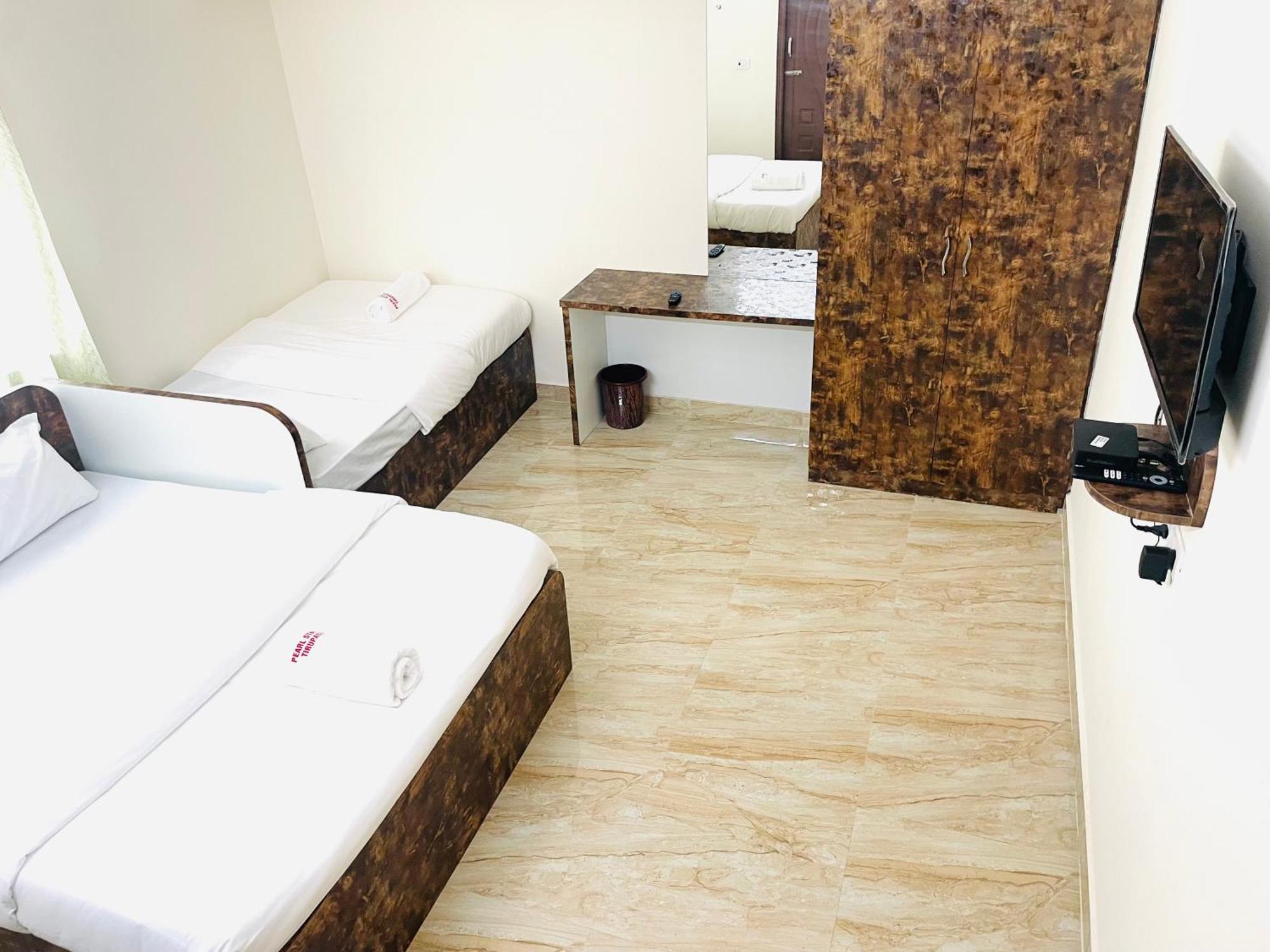Pearl Stays, Tirupathi 2*