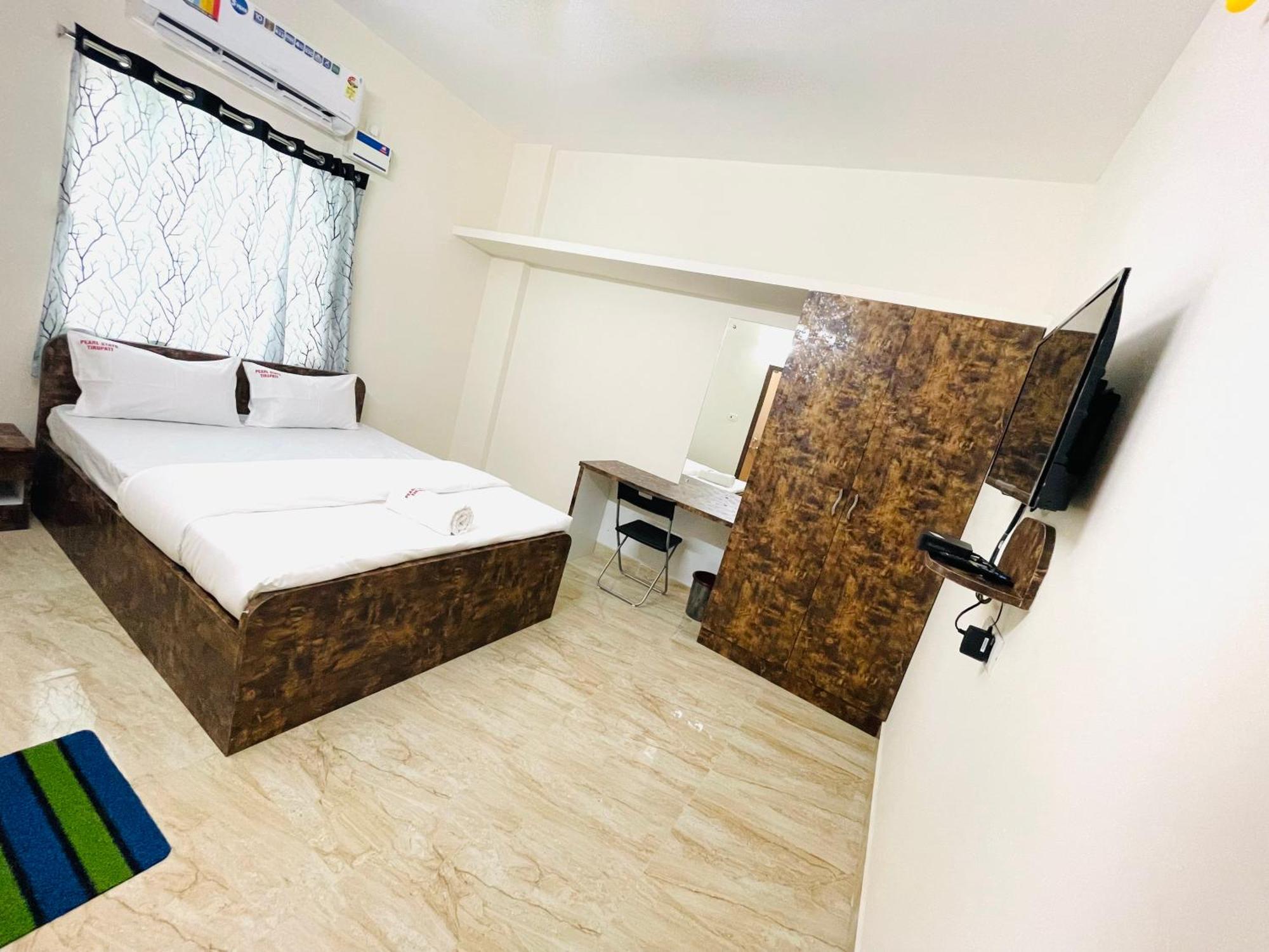 Pearl Stays, Tirupathi 2*