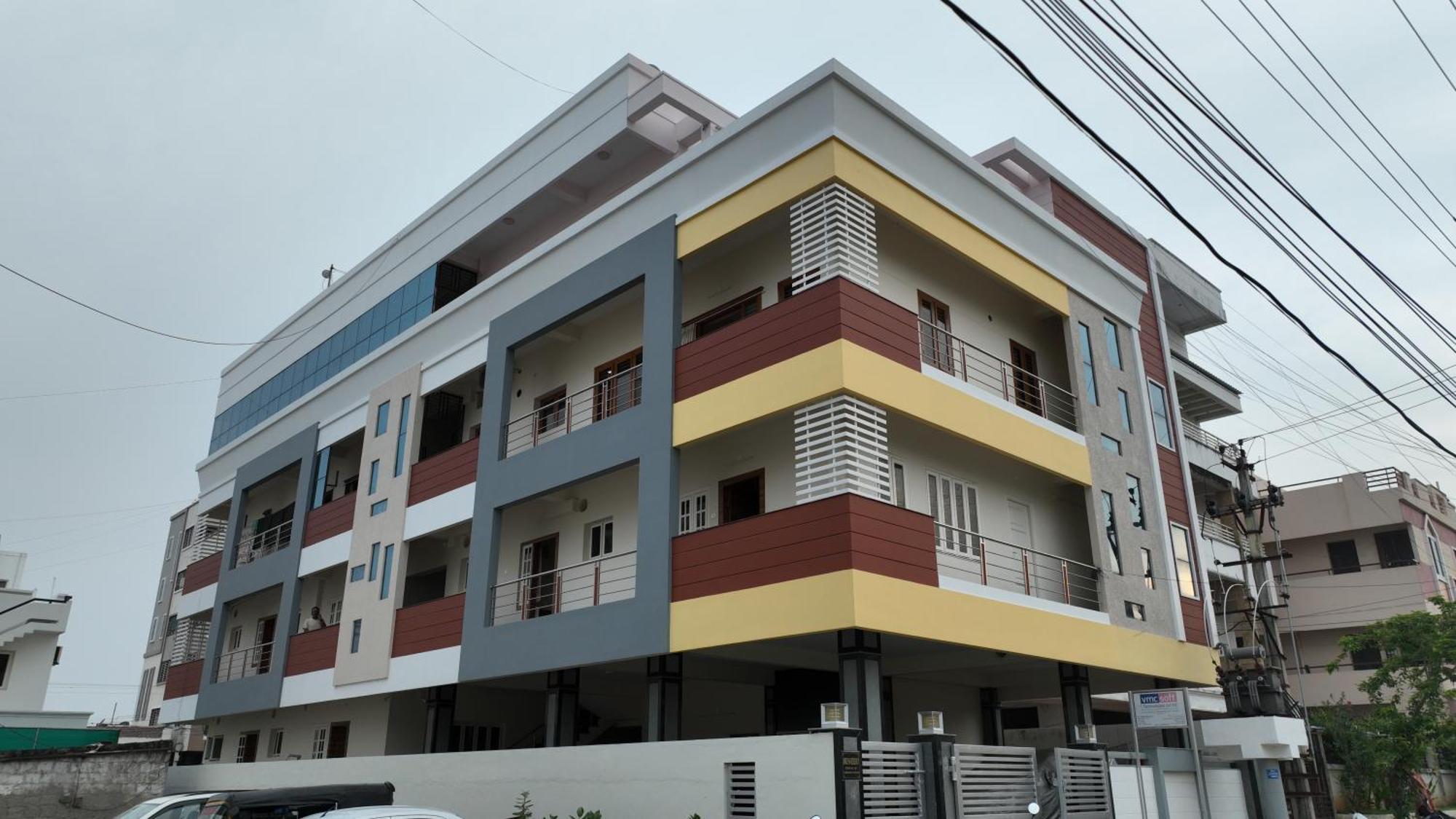 Hotel Padma Homes Stay- Luxury Service 1bhk & 2bhk & 3bhk Tirupati