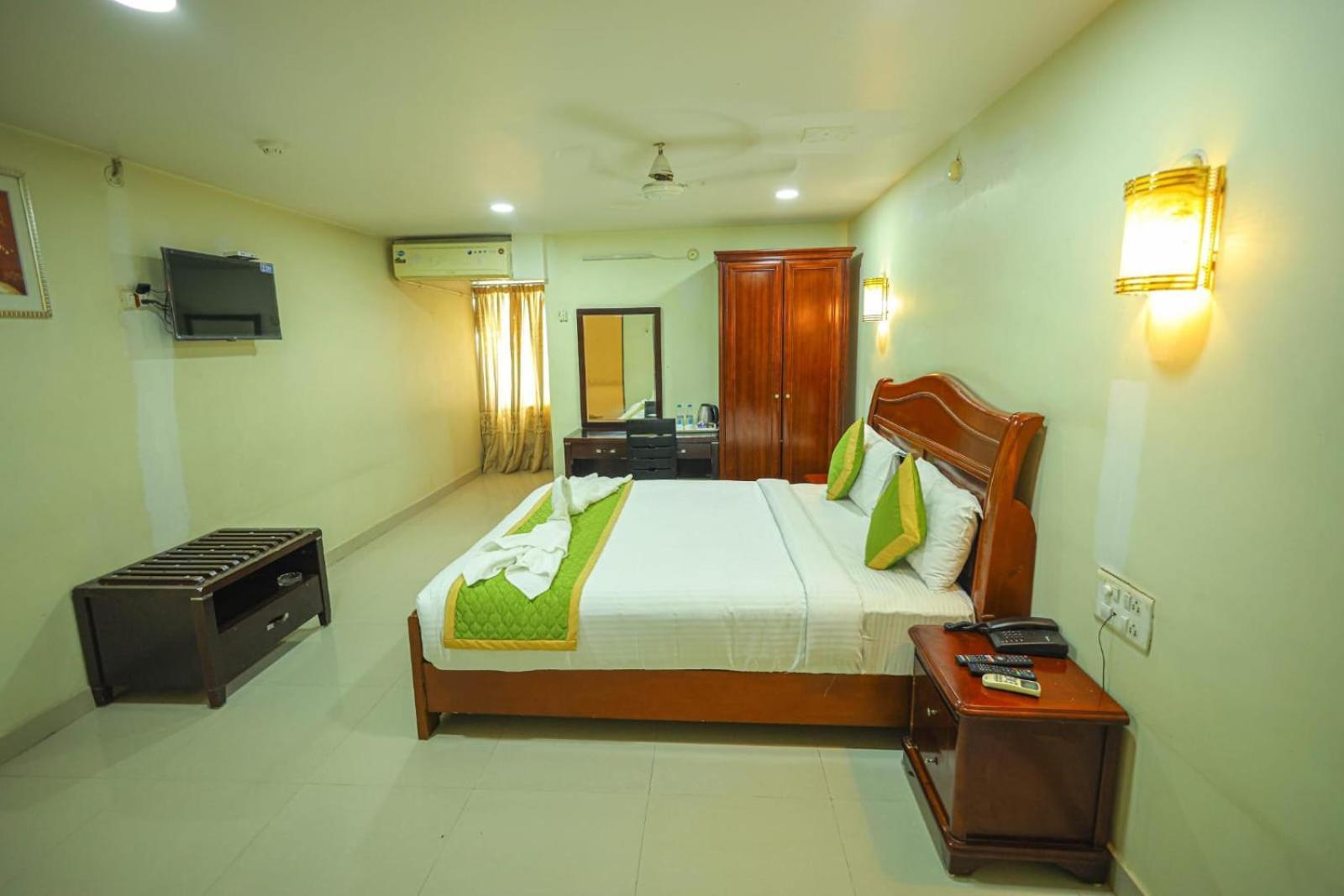 Park Niveda Hotel 3*