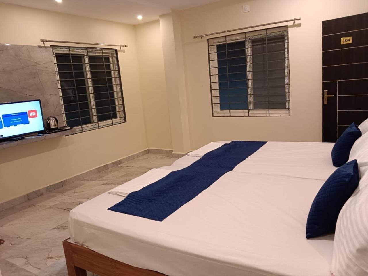 Sri Ganesh Residency Hotel