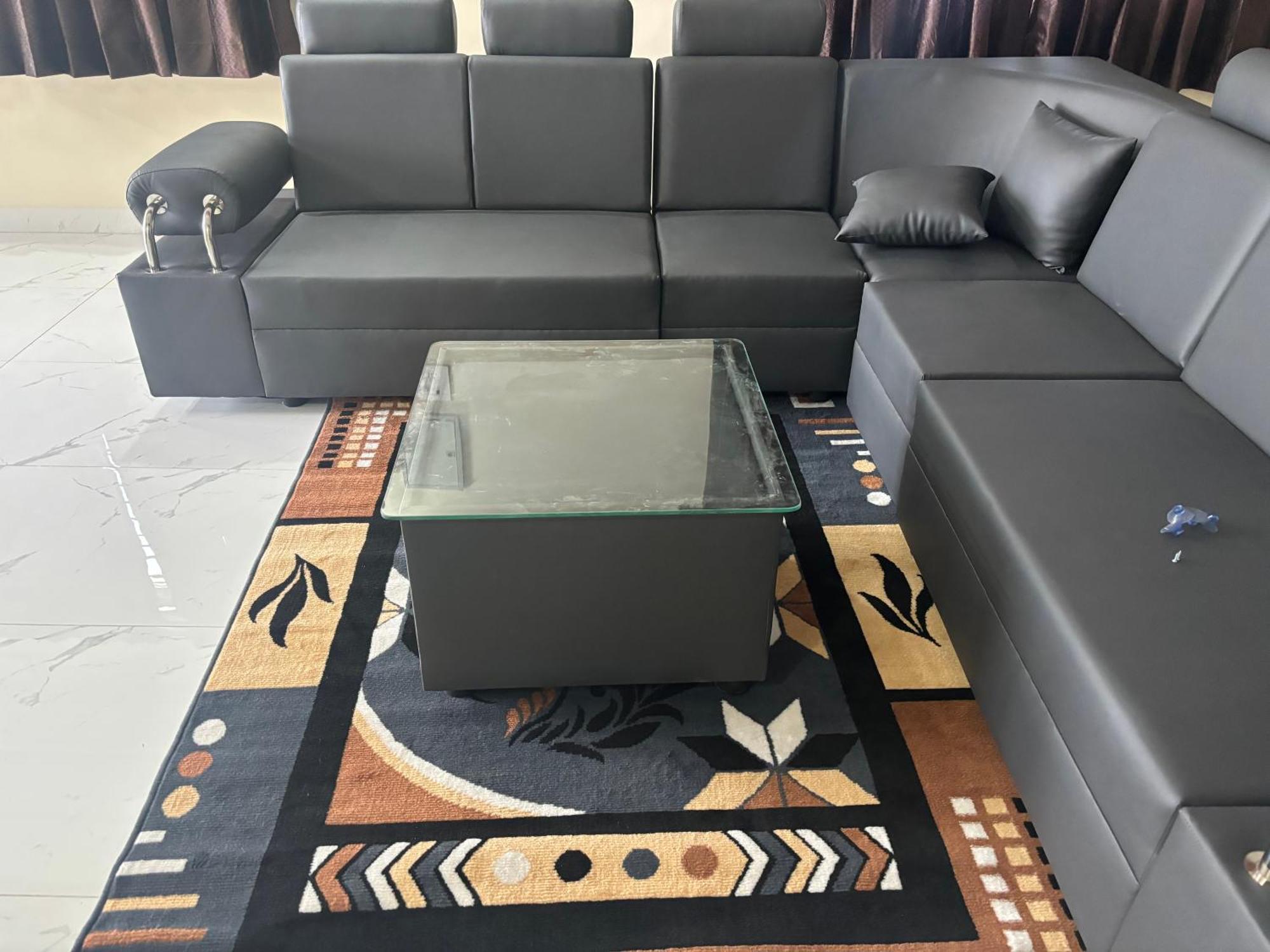 Nest Apartment