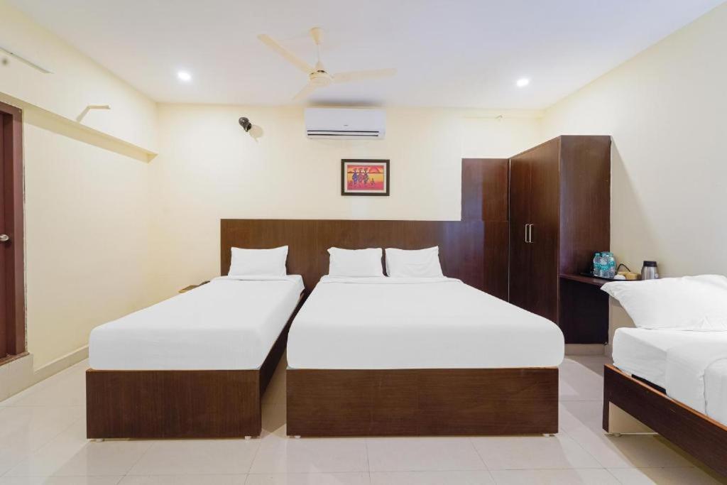 Mvr Grand Tirupati
