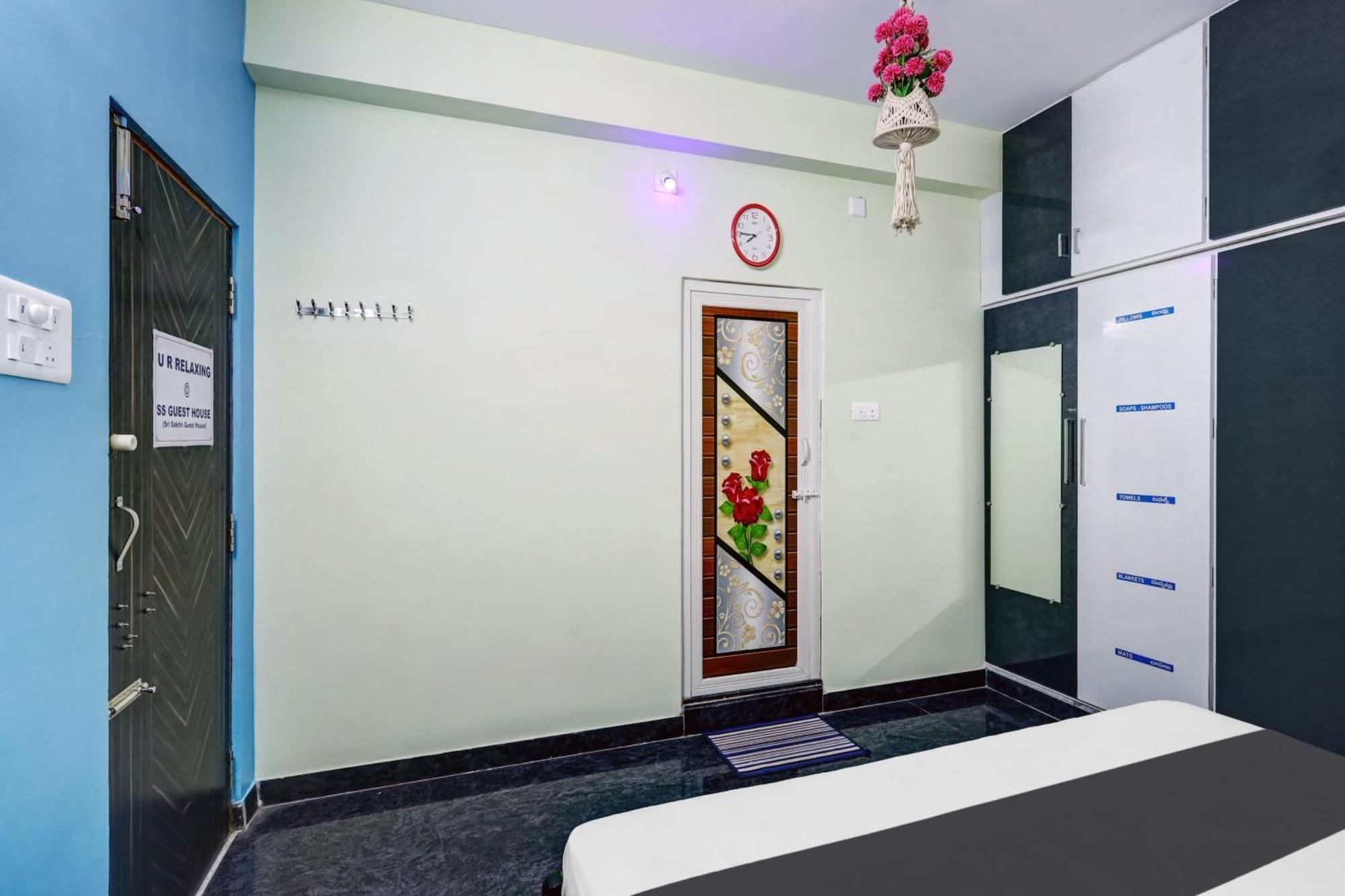 Sri Sakthi Home Stay - Beyond The Expectations- 10 To 15 Minutes Drive From Railway Station And Bus Station Tirupati