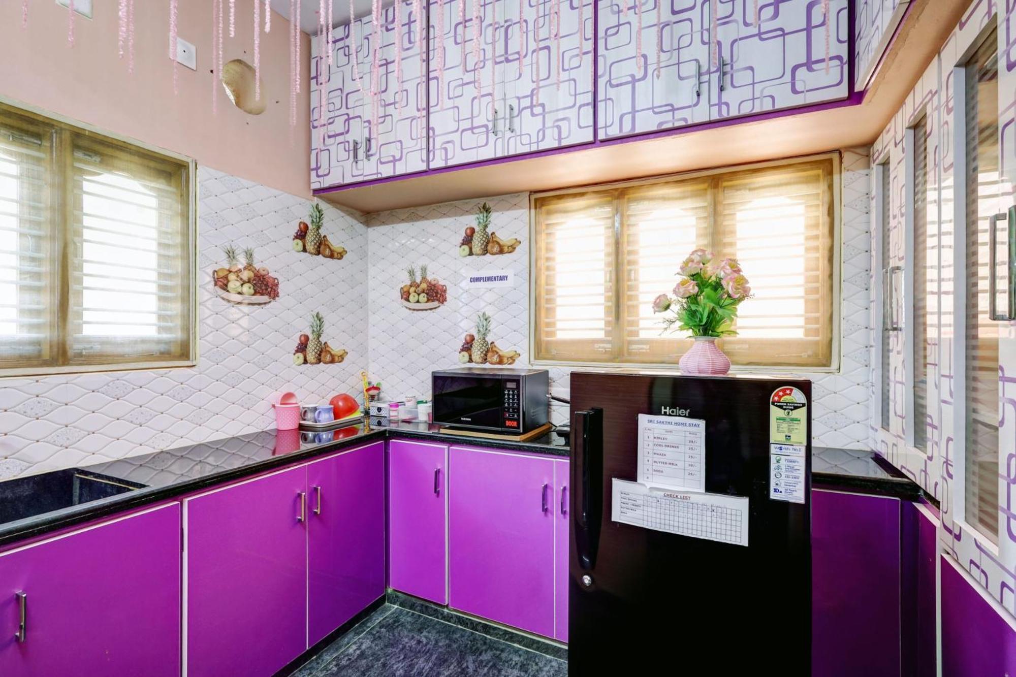 Sri Sakthi Home Stay - Beyond The Expectations- 10 To 15 Minutes Drive From Railway Station And Bus Station Hotel Tirupati