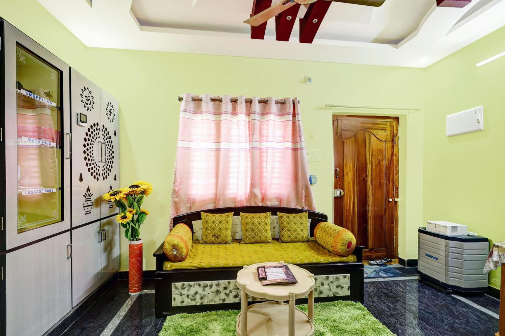 Sri Sakthi Home Stay - Beyond The Expectations- 10 To 15 Minutes Drive From Railway Station And Bus Station Hotel Tirupati