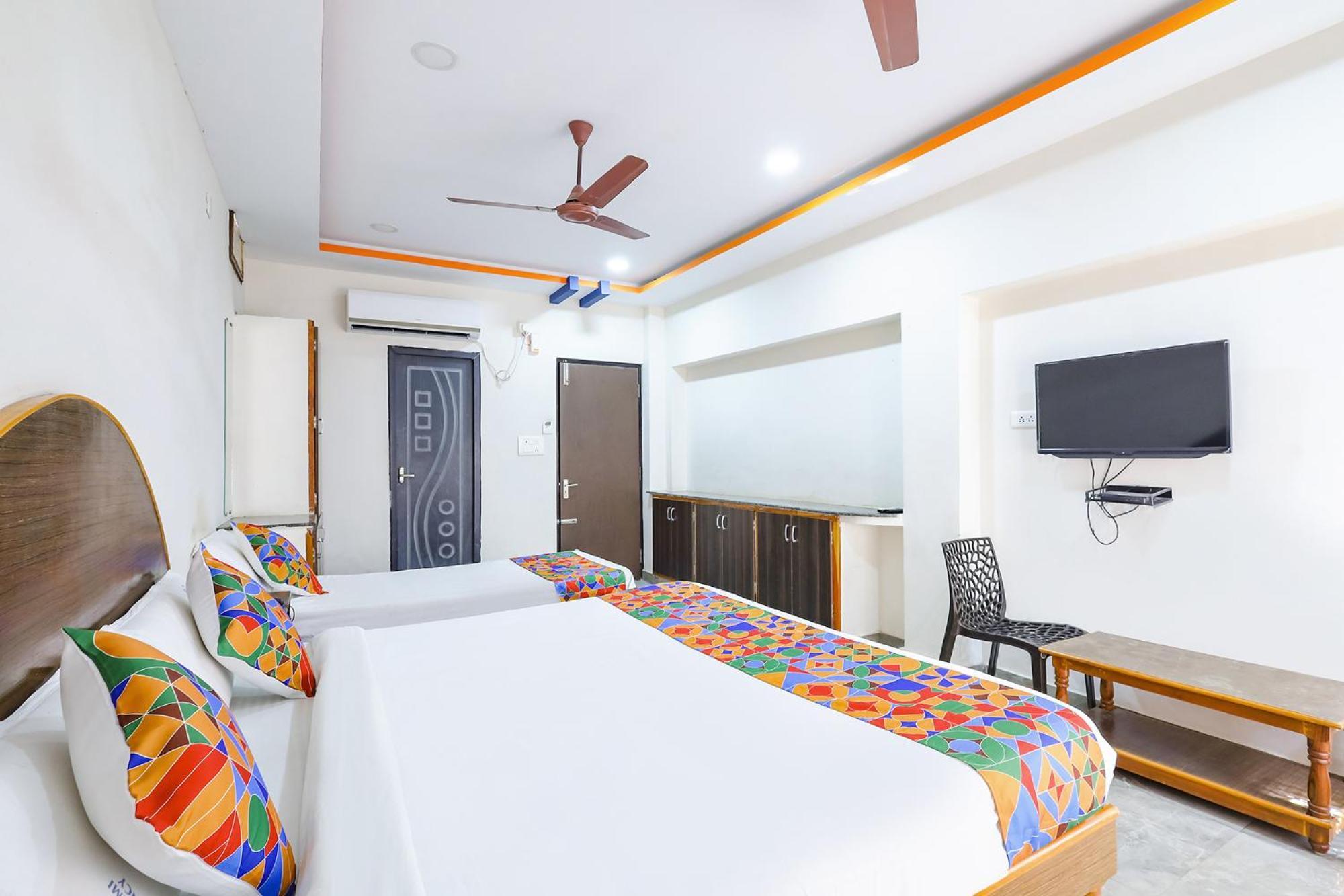 Hotel Capital O Lakshmi Residency 3*
