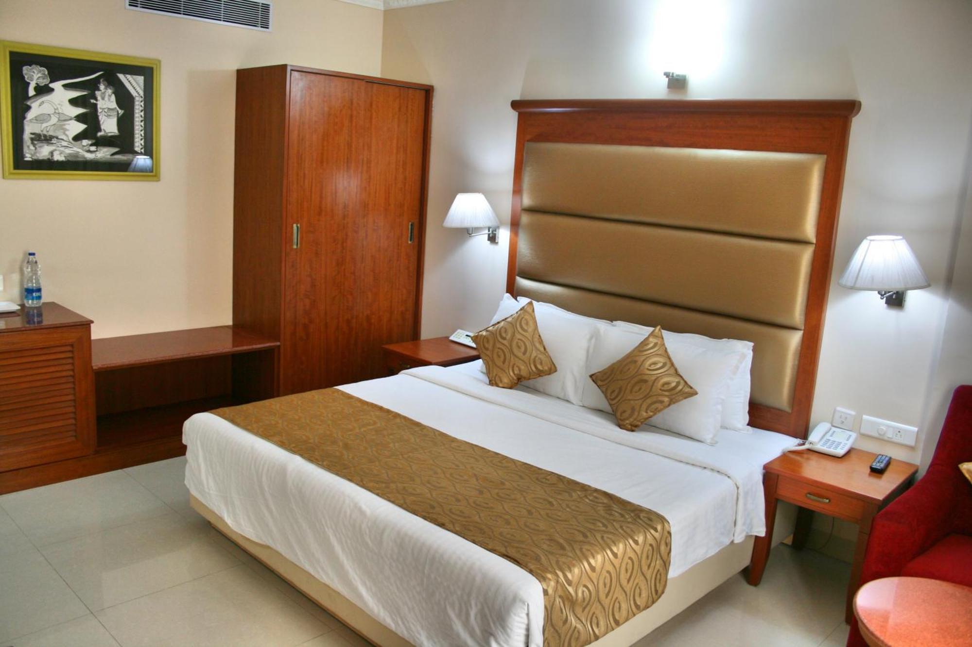 Hotel Raj Park- Hill View Tirupati