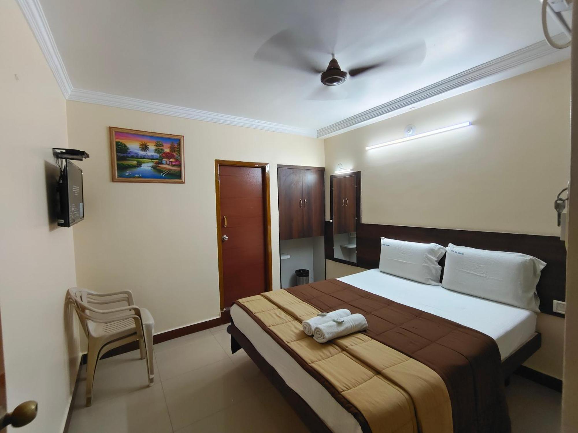 Hotel Dkr Residency