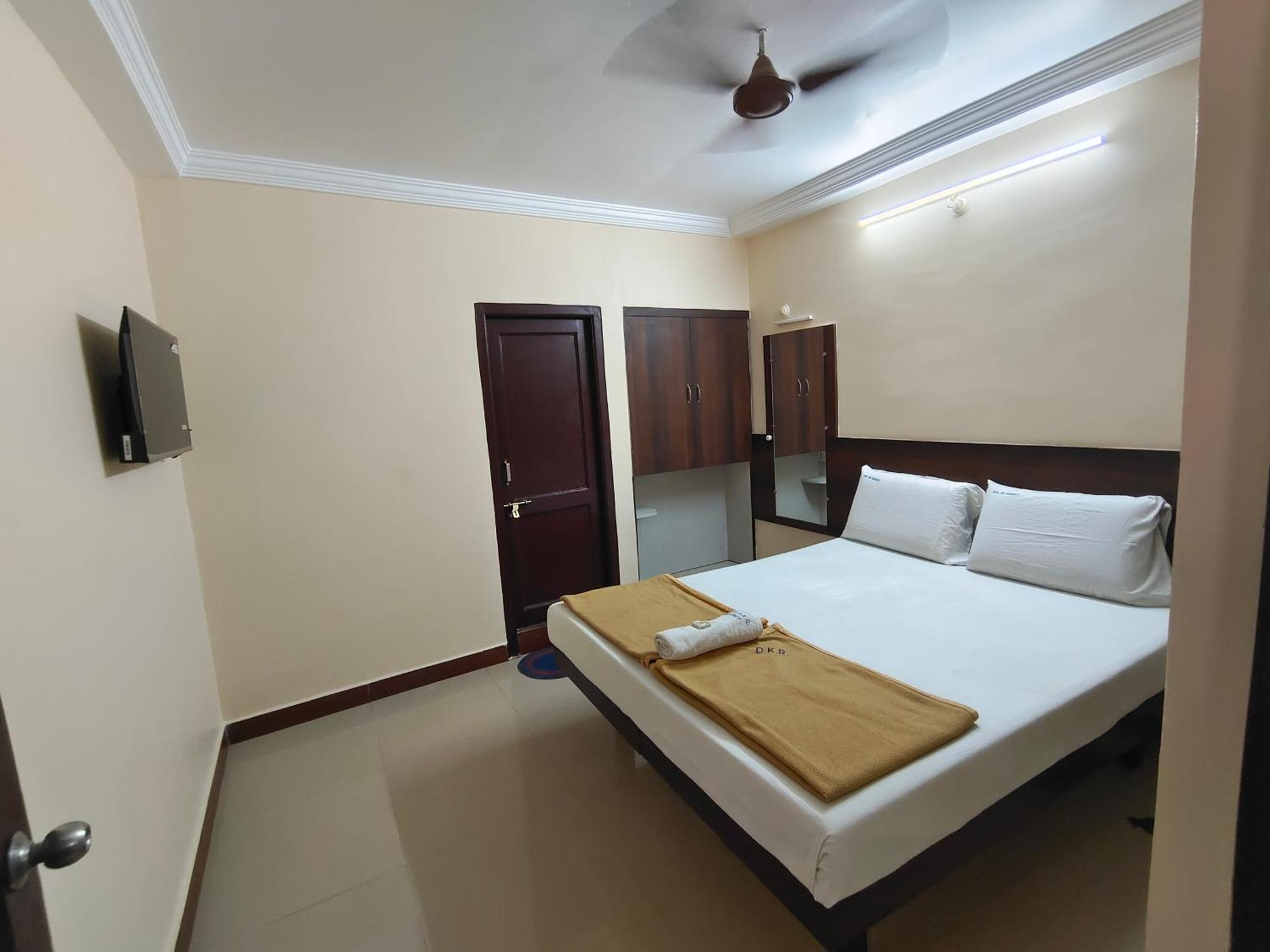 Hotel Dkr Residency Tirupati