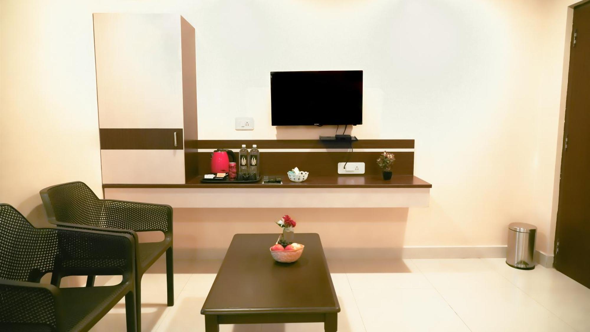 Mountview Comforts Hotel 3*