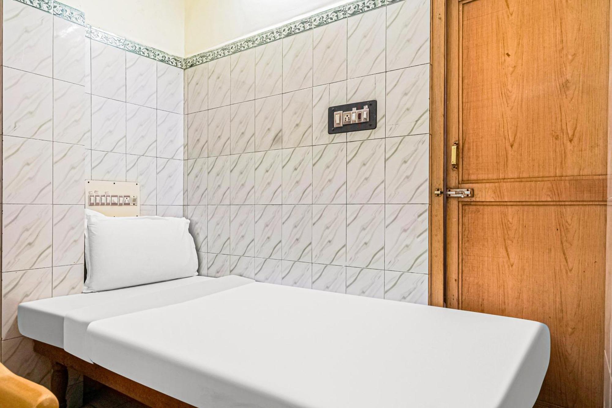 Hotel Spot On Venkata Sai Residency 2*
