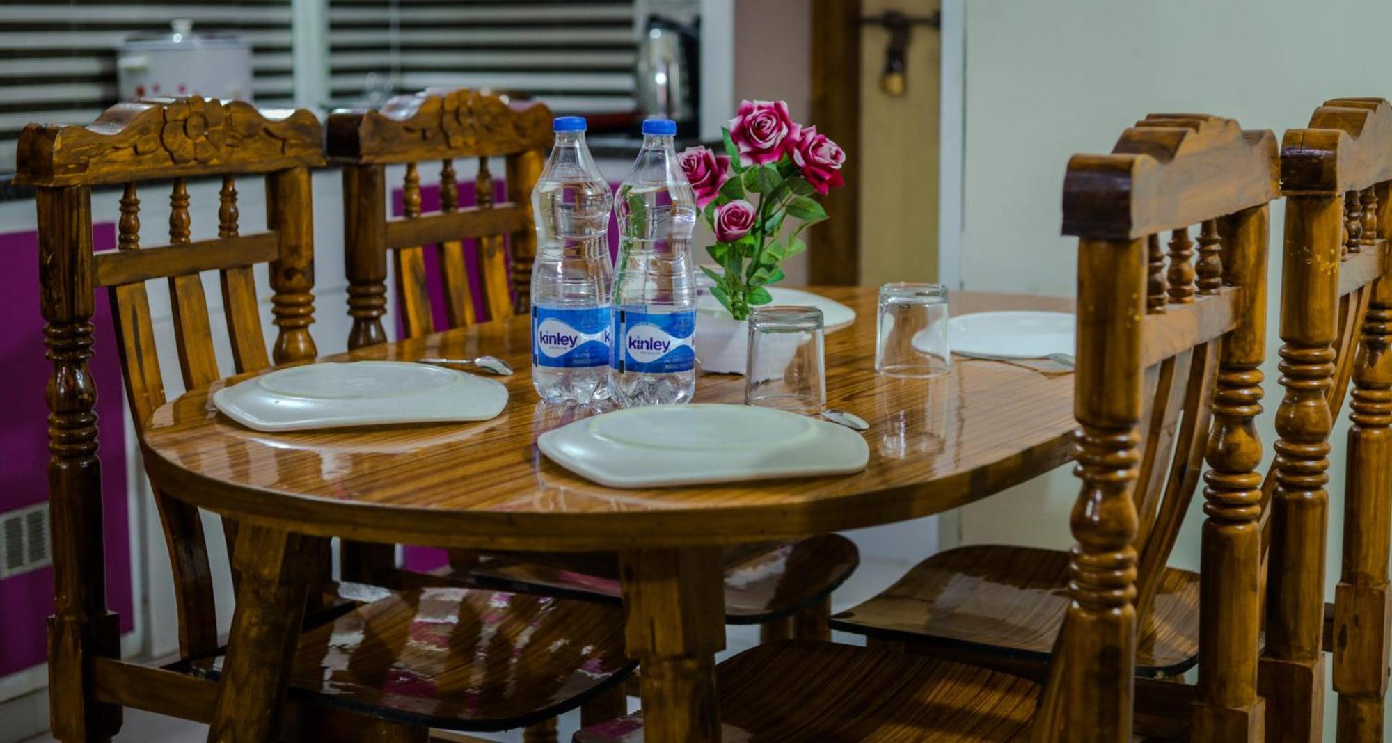 S V Ideal -2bhk Service Apartments-ac Bedrooms, Premium Amities, 2km To Tiruchanoor Padmavathi Temple , 6km To Alipiri, 24 Service Boys Available Tirupati