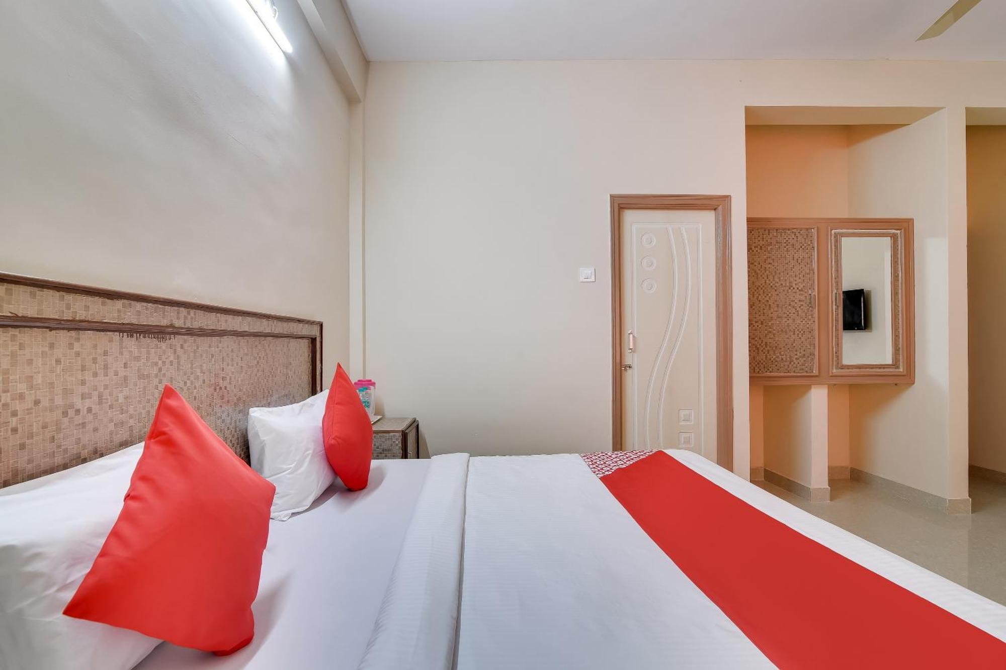 O Tnr Residency Hotel 3*