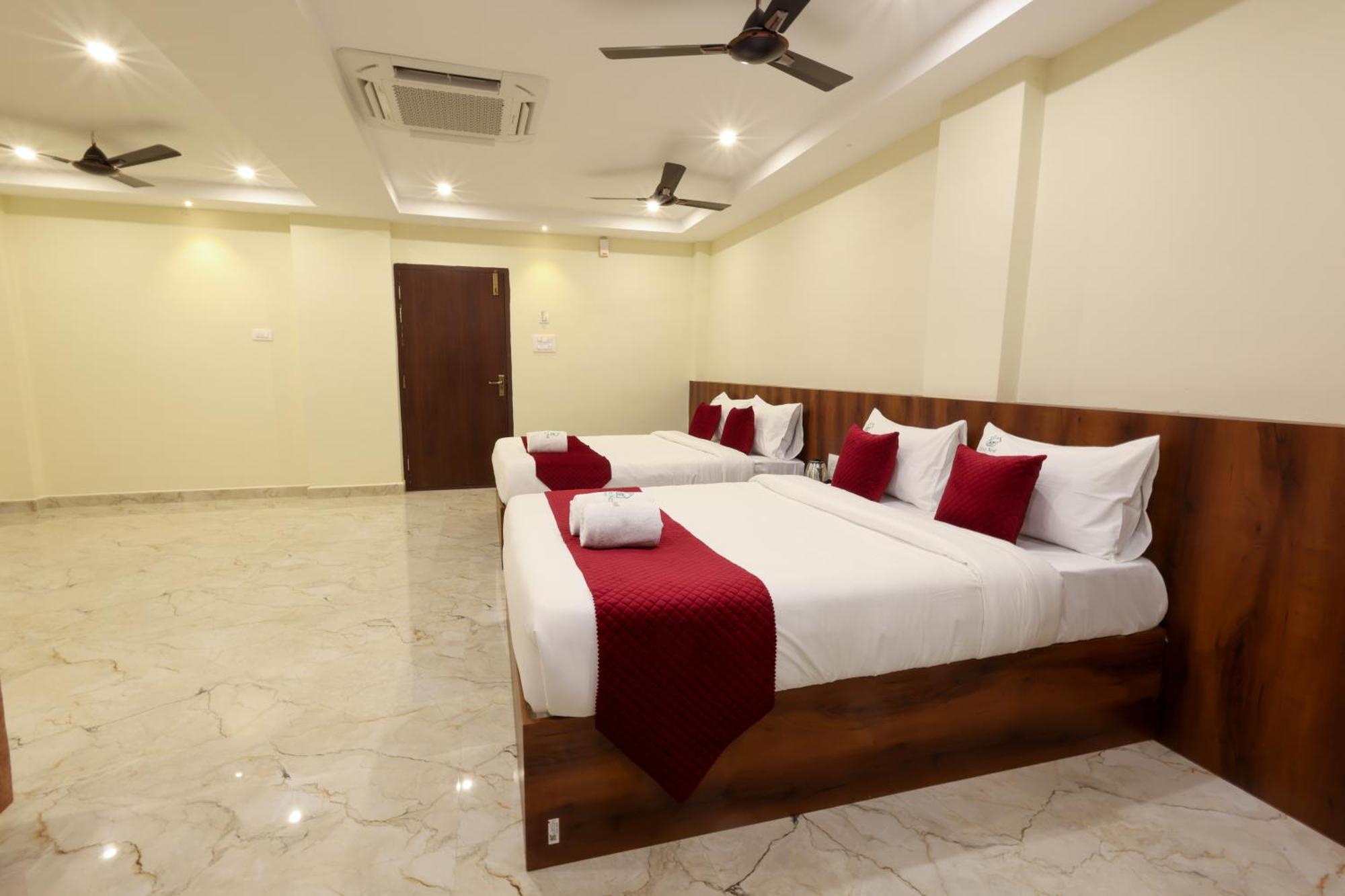 Olive Nest- Bus Stand- 300 Meters, Railway Station- 400 Meters Hotel 3*