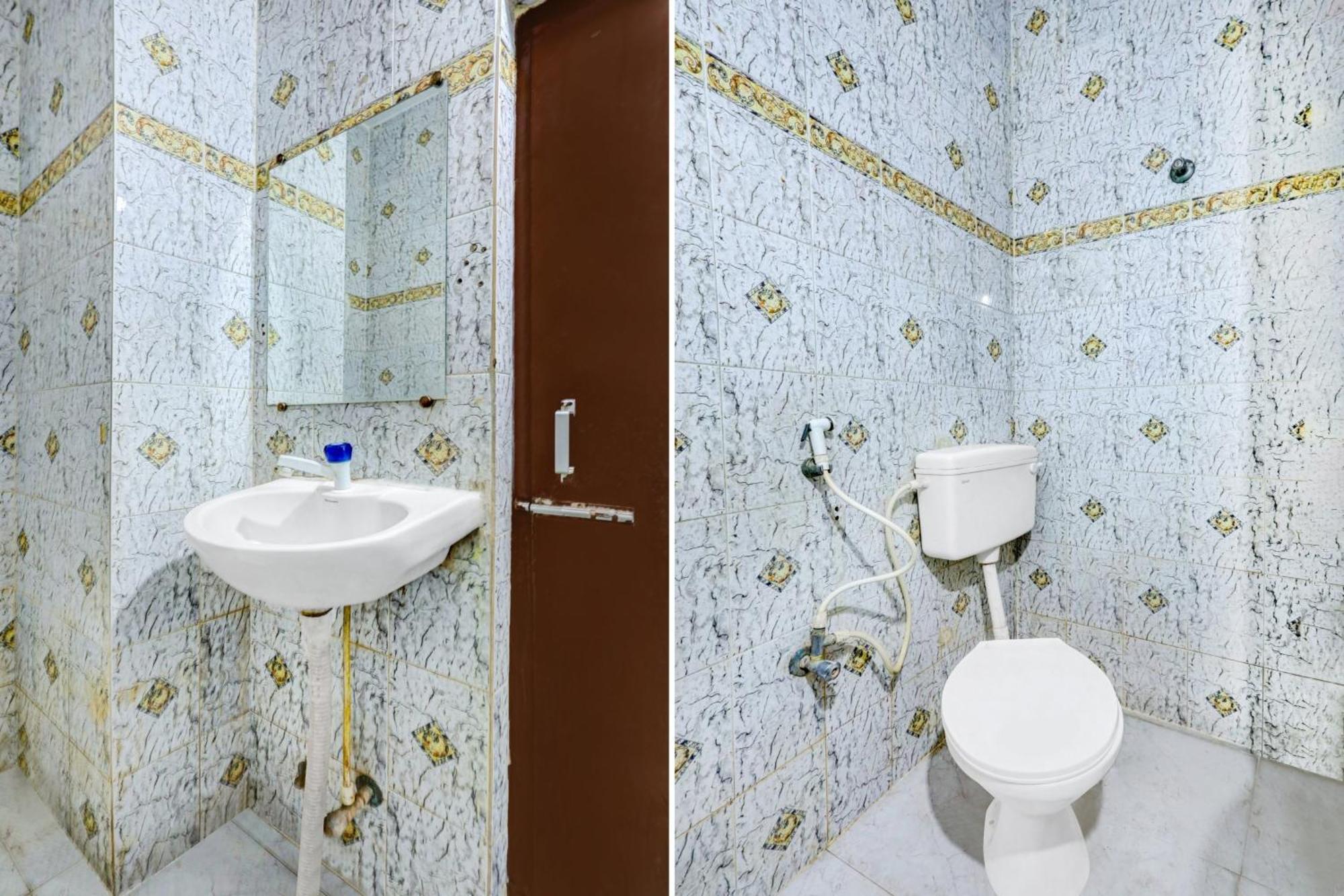 Super O Kennedy Nagar Near Railway Station 4*