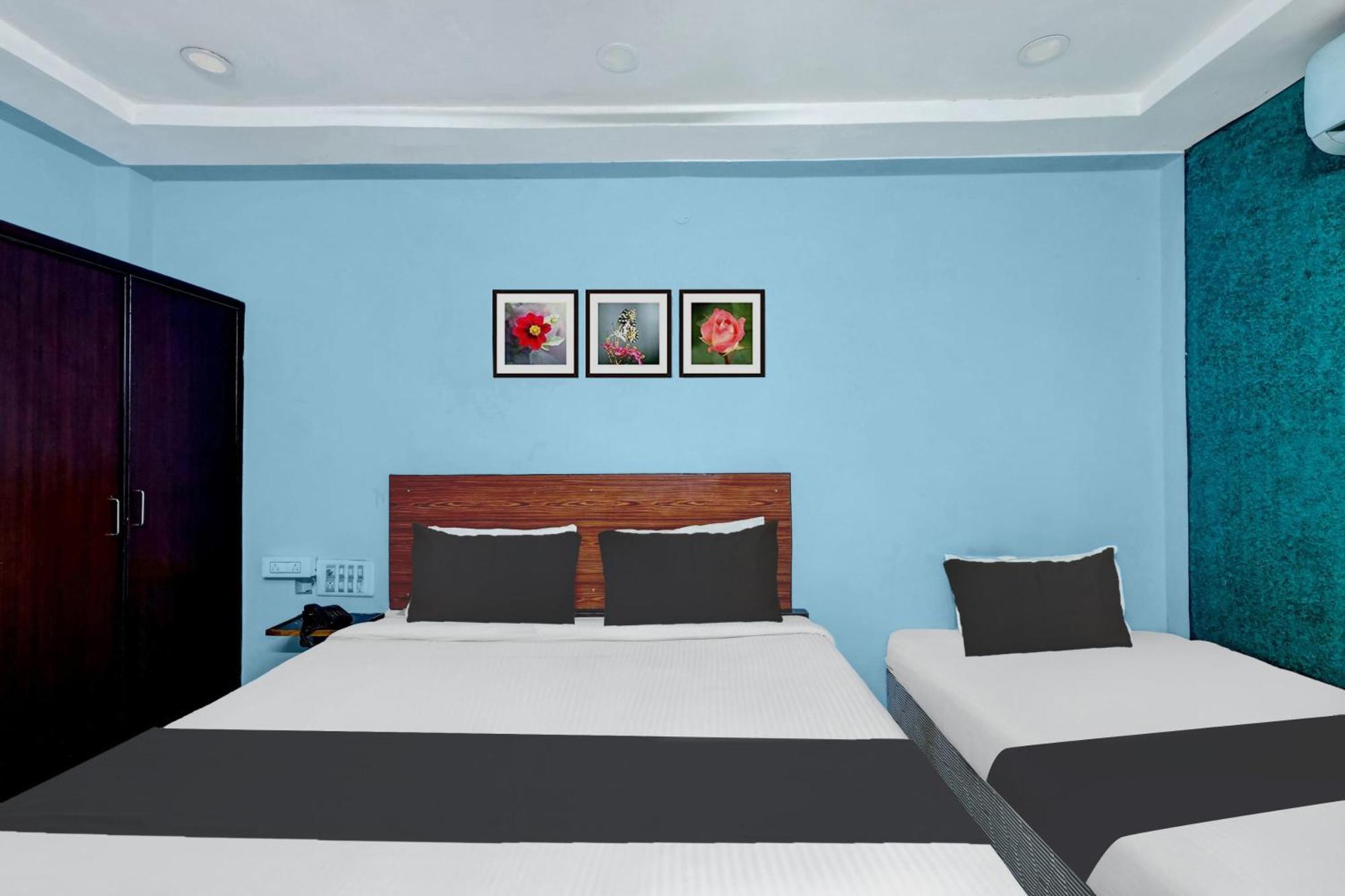 Super O Kennedy Nagar Near Railway Station 4*