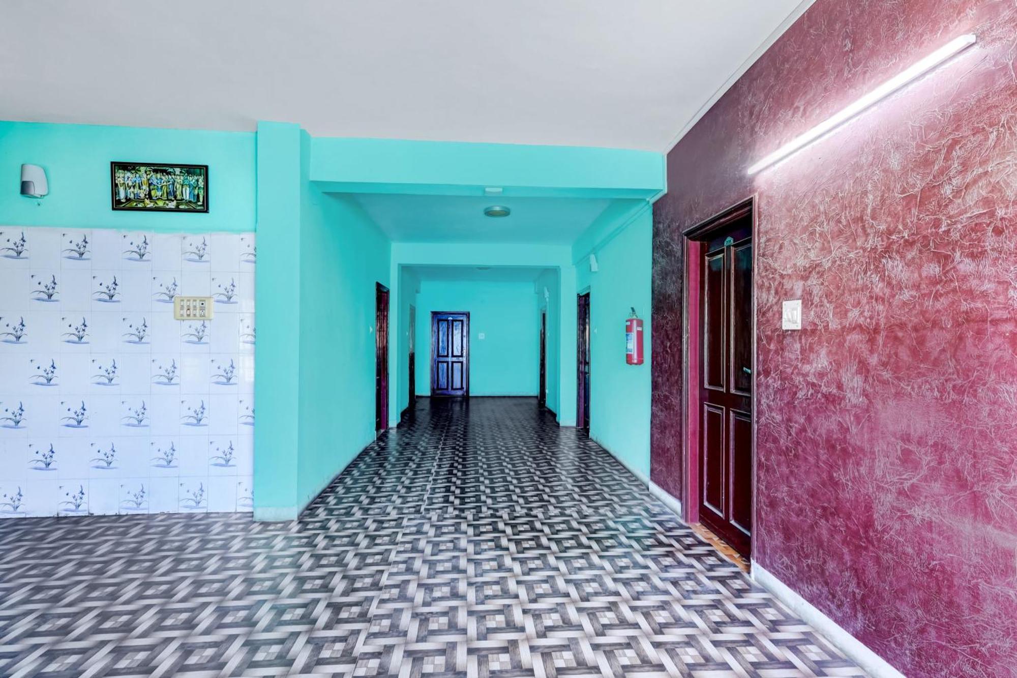 Hotel Super O Kennedy Nagar Near Railway Station 4*