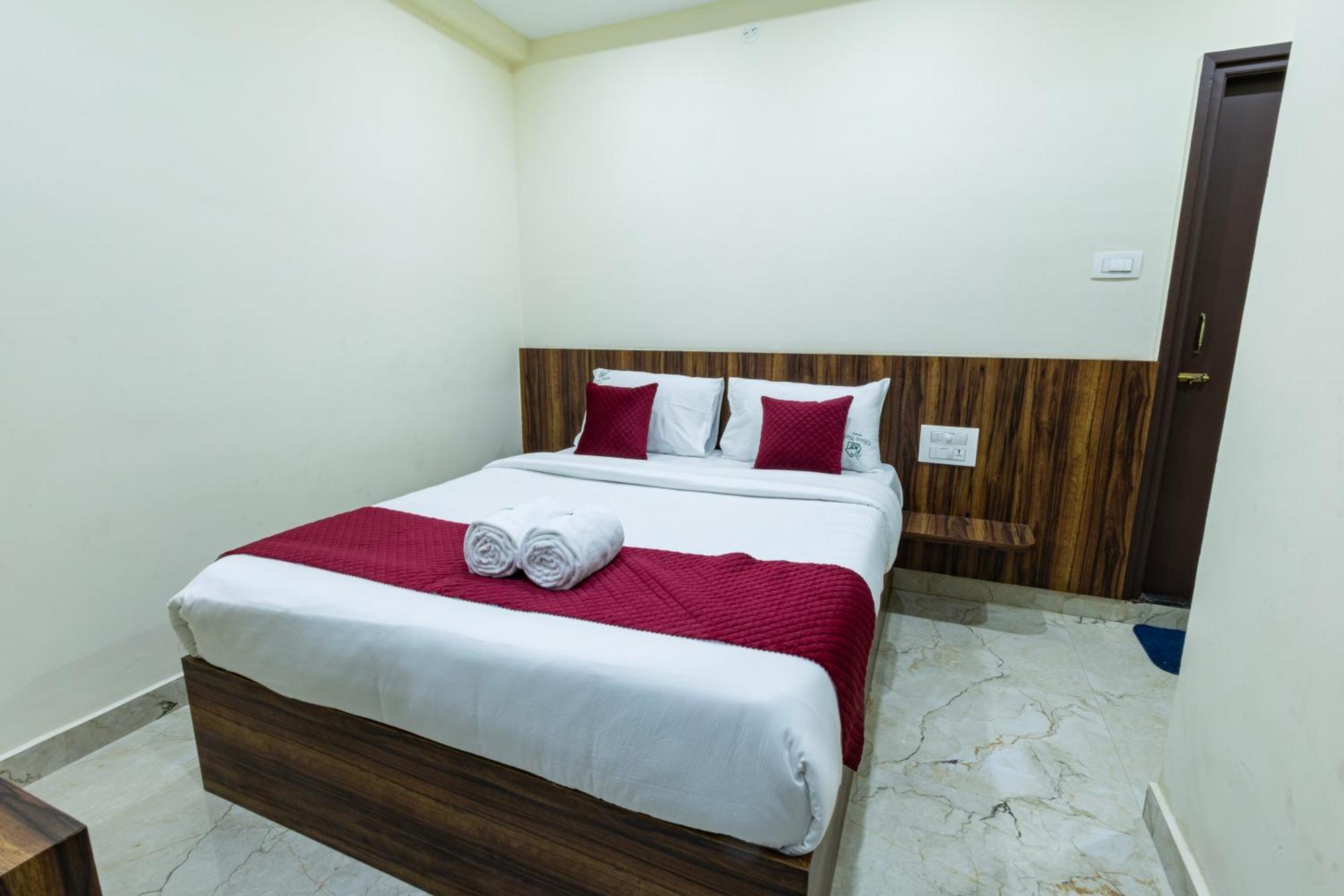 Hotel Olive Nest- Bus Stand- 300 Meters, Railway Station- 400 Meters 3*